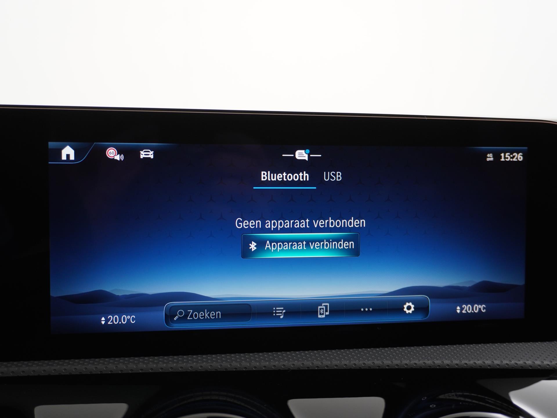 Mercedes-Benz CLA-Klasse Shooting Brake 200 AMG Line 39