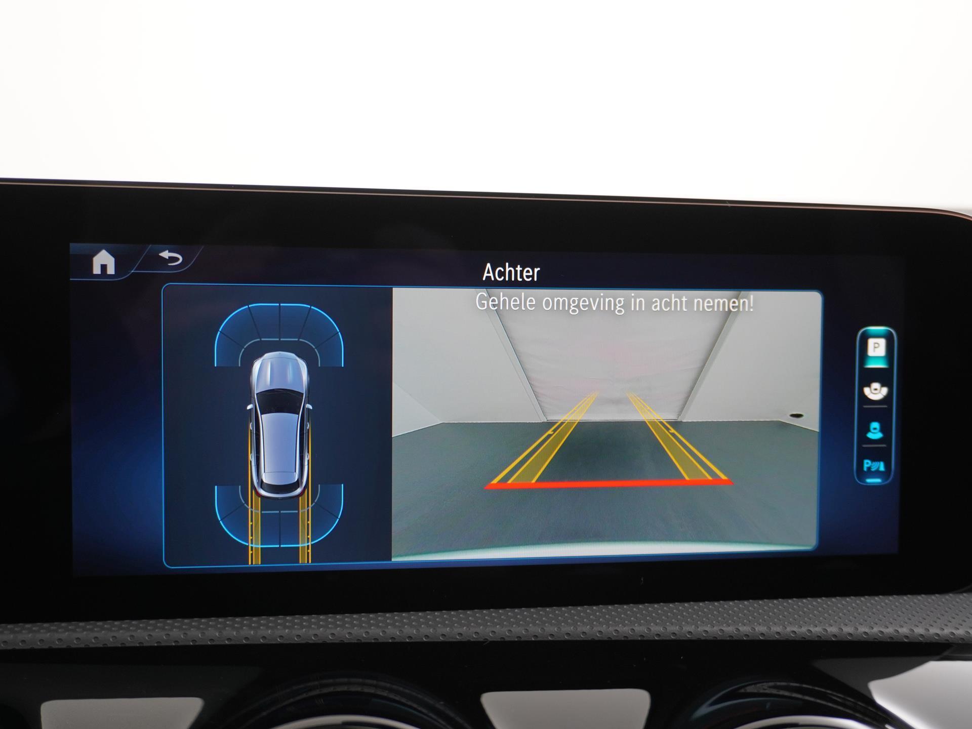 Mercedes-Benz CLA-Klasse Shooting Brake 200 AMG Line 44