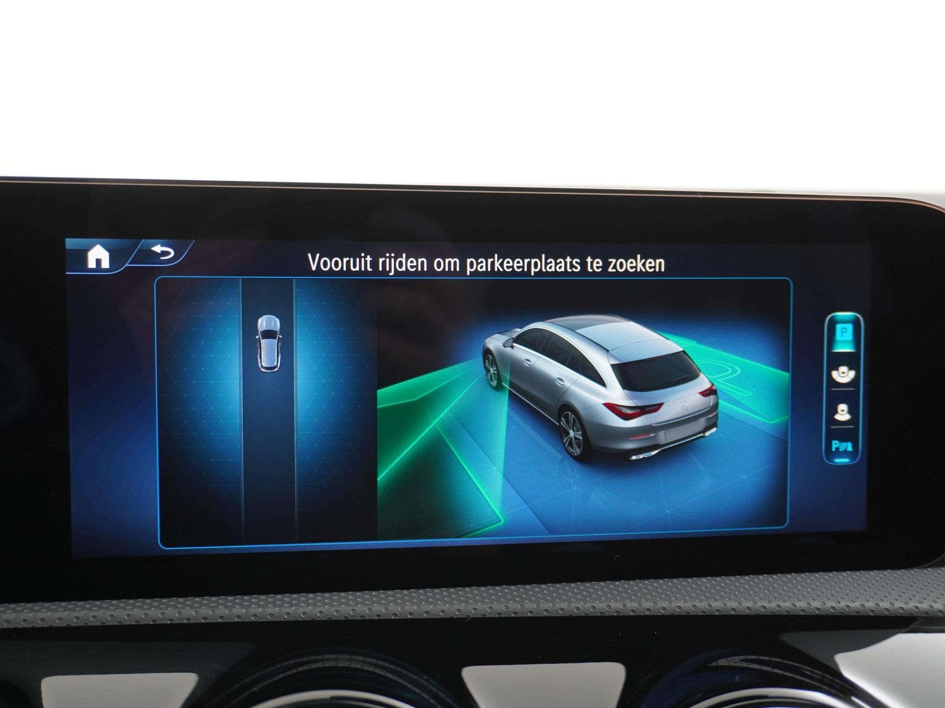 Mercedes-Benz CLA-Klasse Shooting Brake 200 AMG Line 47