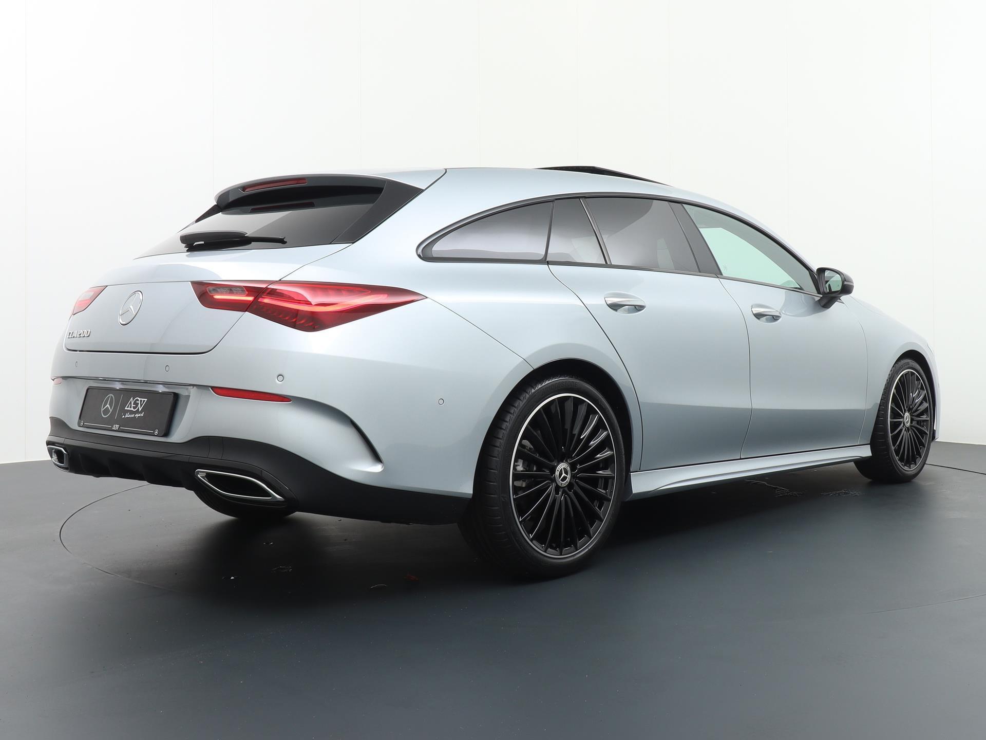 Mercedes-Benz CLA-Klasse Shooting Brake 200 AMG Line 7