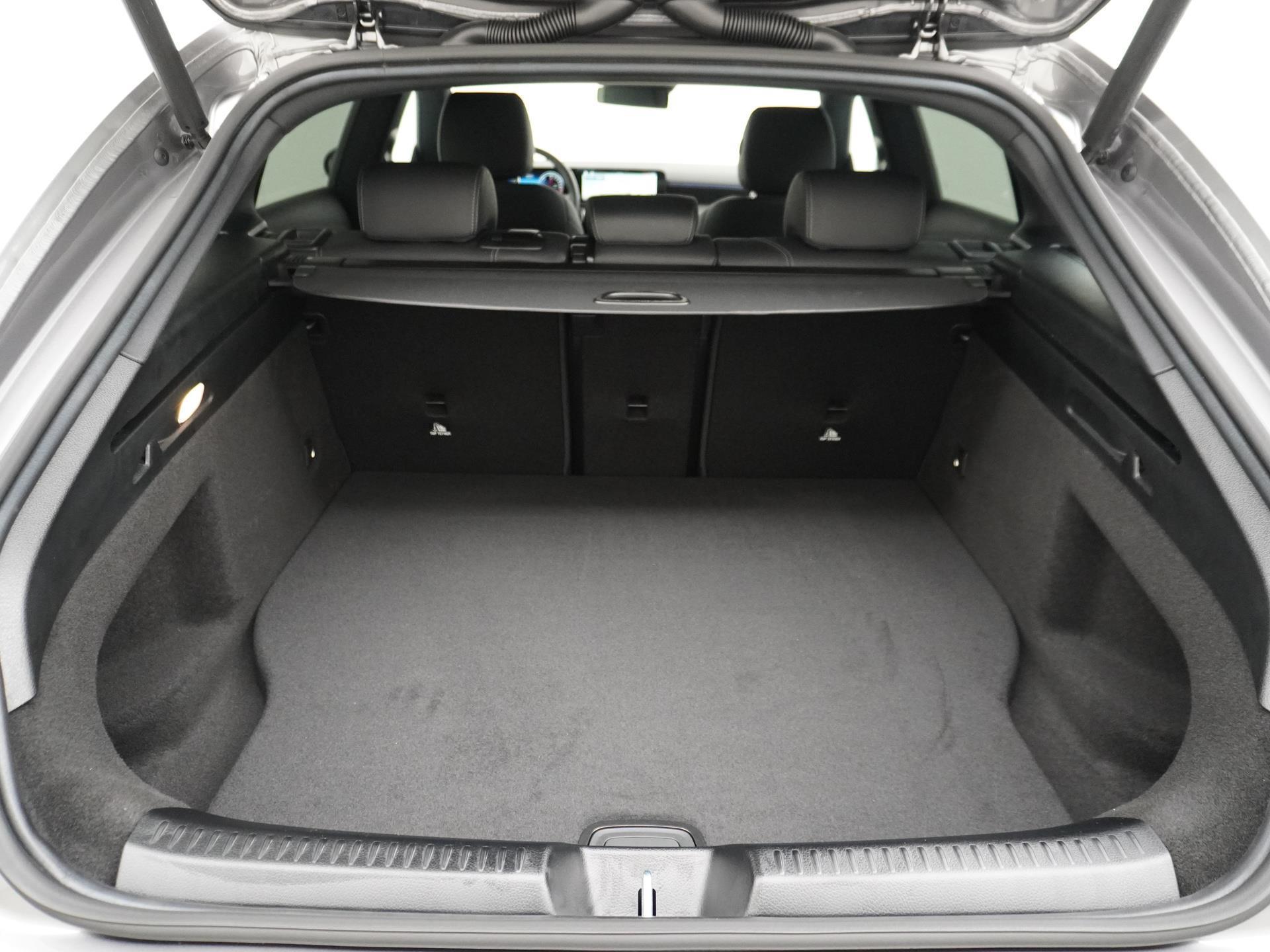 Mercedes-Benz CLA-Klasse Shooting Brake 250 e Star Edition Luxury Line 16