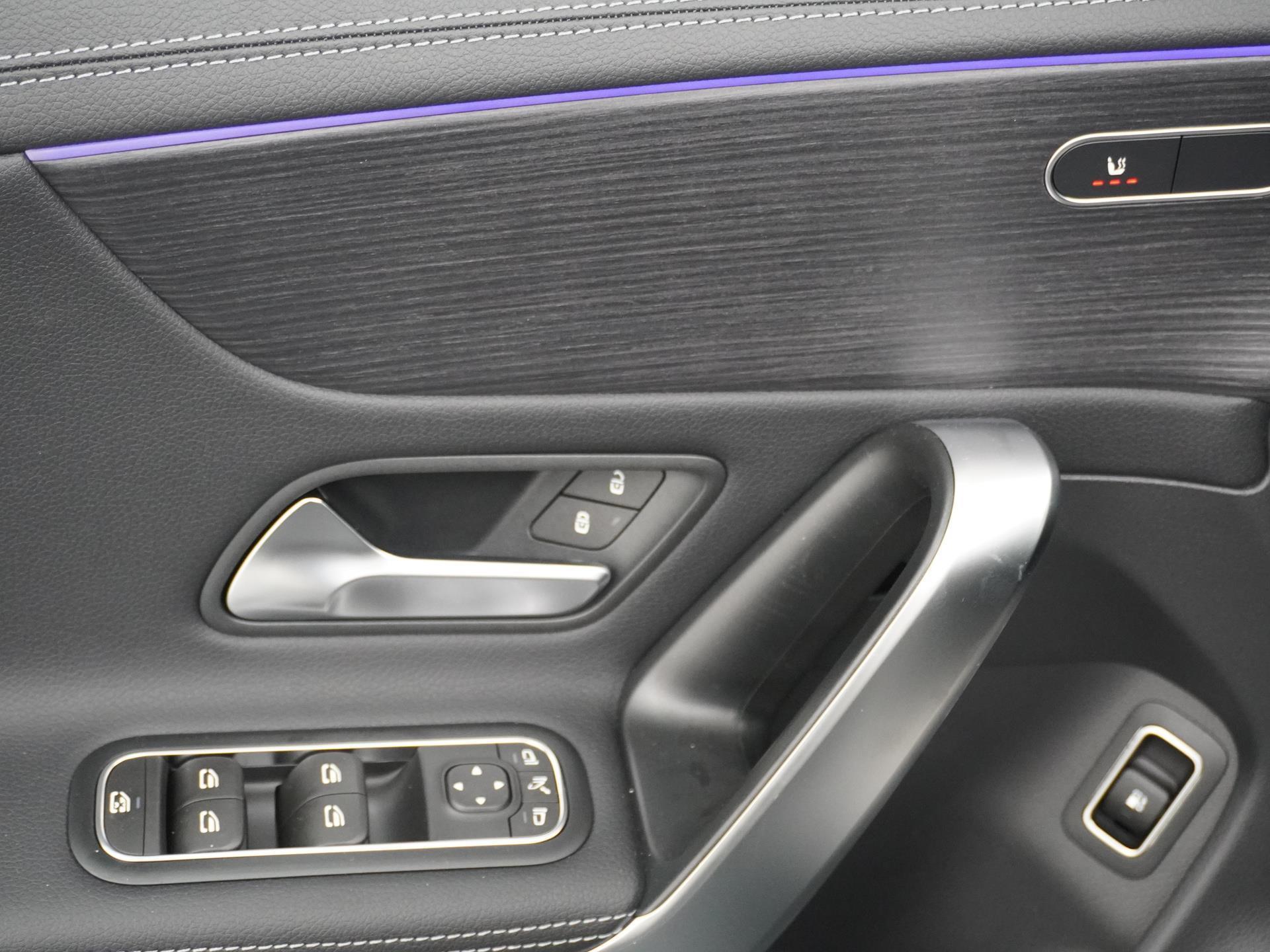 Mercedes-Benz CLA-Klasse Shooting Brake 250 e Star Edition Luxury Line 22