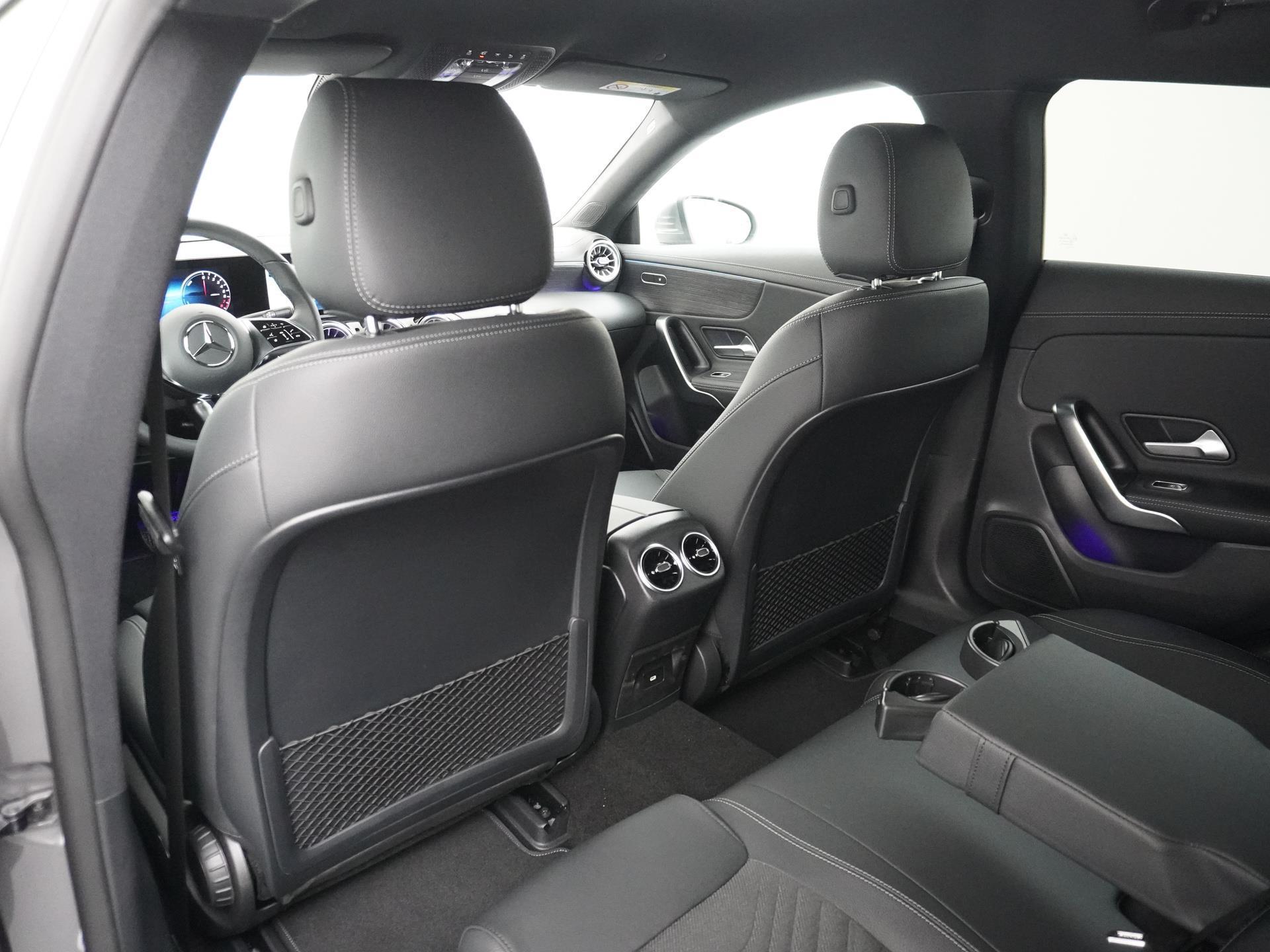 Mercedes-Benz CLA-Klasse Shooting Brake 250 e Star Edition Luxury Line 23