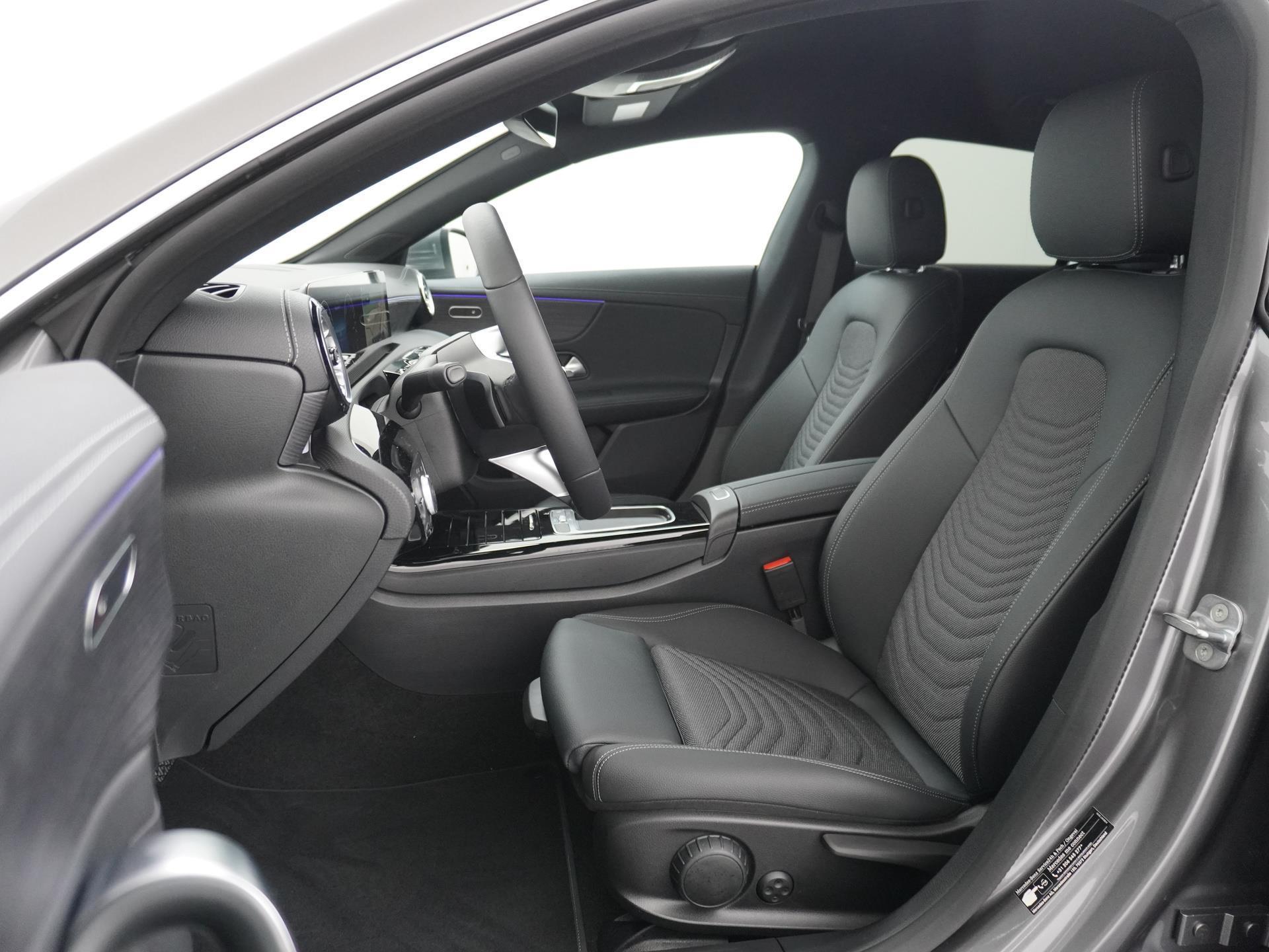 Mercedes-Benz CLA-Klasse Shooting Brake 250 e Star Edition Luxury Line 3