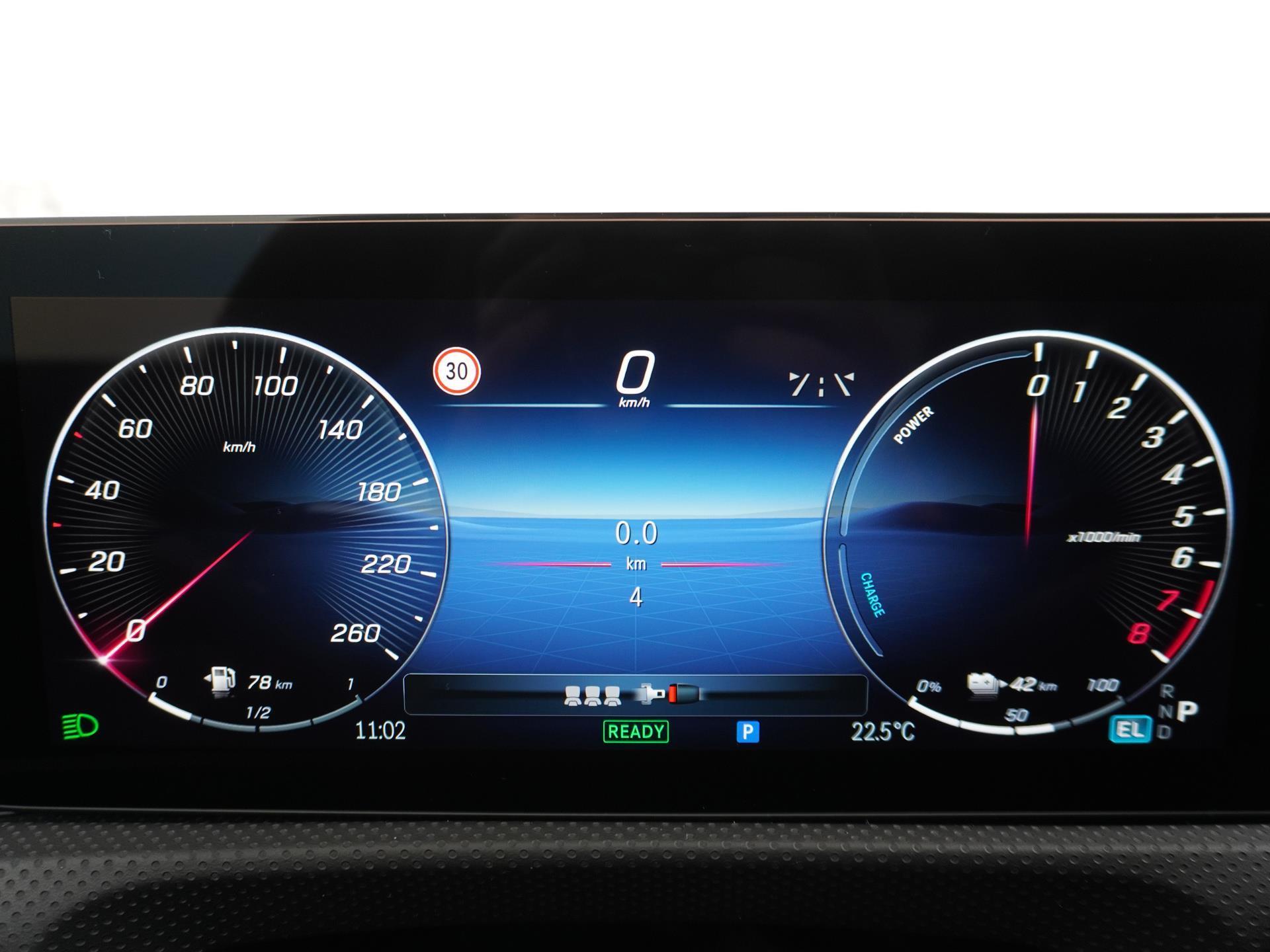 Mercedes-Benz CLA-Klasse Shooting Brake 250 e Star Edition Luxury Line 33