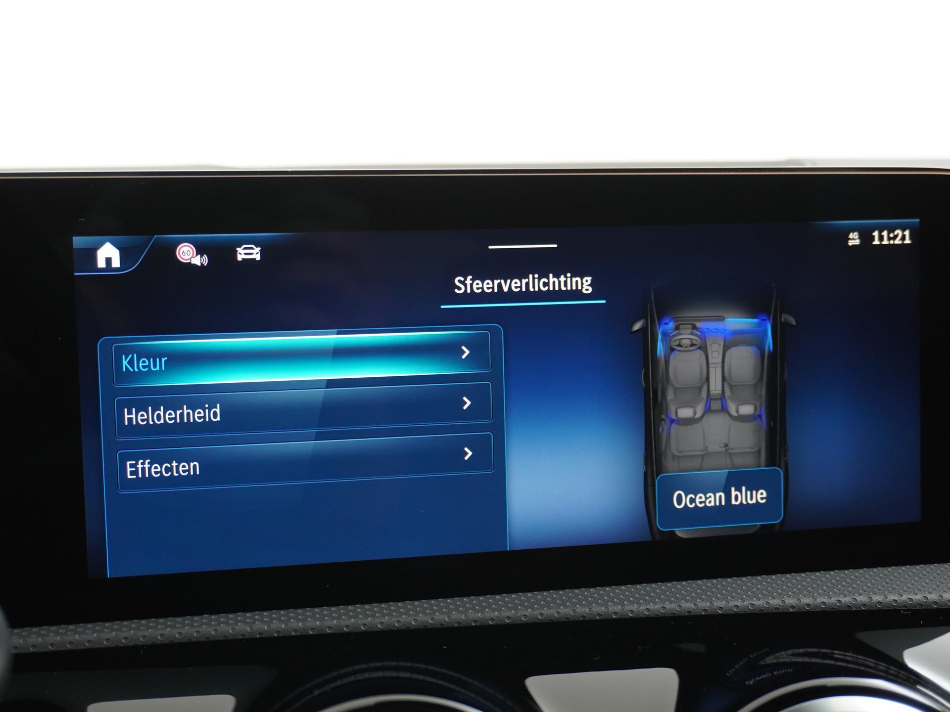 Mercedes-Benz CLA-Klasse Shooting Brake 180 Star Edition Luxury Line 41