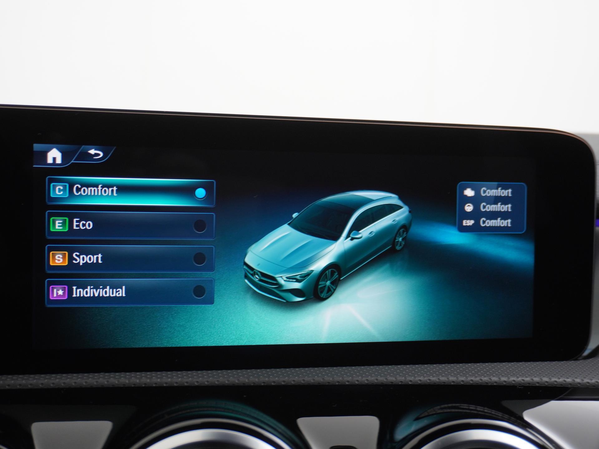 Mercedes-Benz CLA-Klasse Shooting Brake 180 Star Edition Luxury Line 47