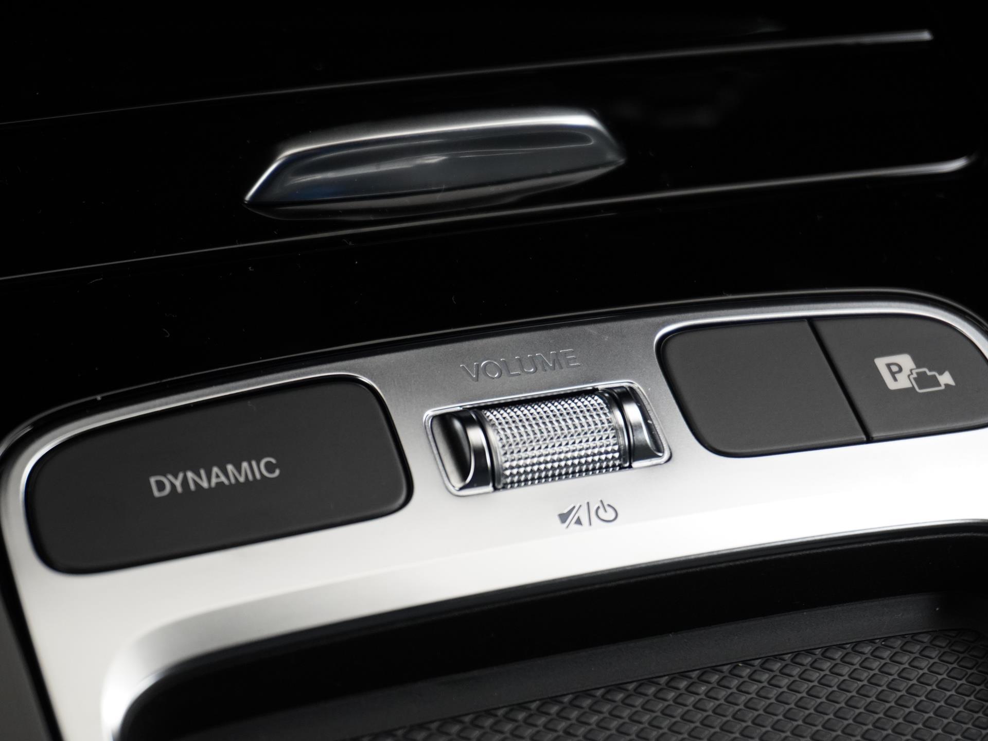 Mercedes-Benz CLA-Klasse Shooting Brake 180 Star Edition Luxury Line 50