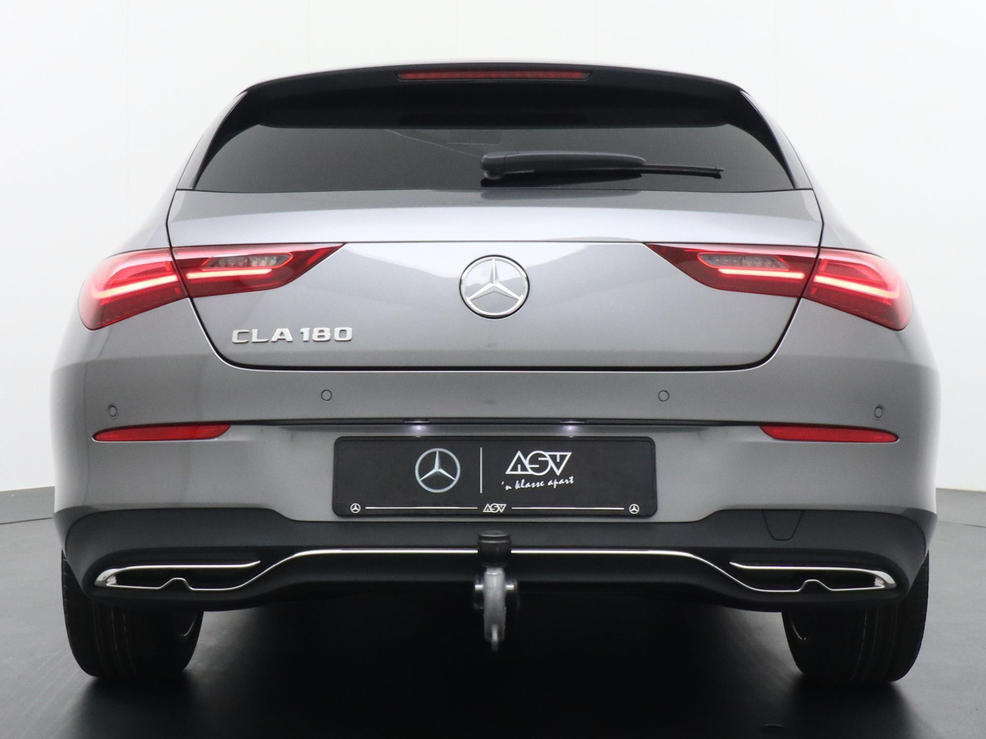 Mercedes-Benz CLA-Klasse Shooting Brake 180 Star Edition Luxury Line 6