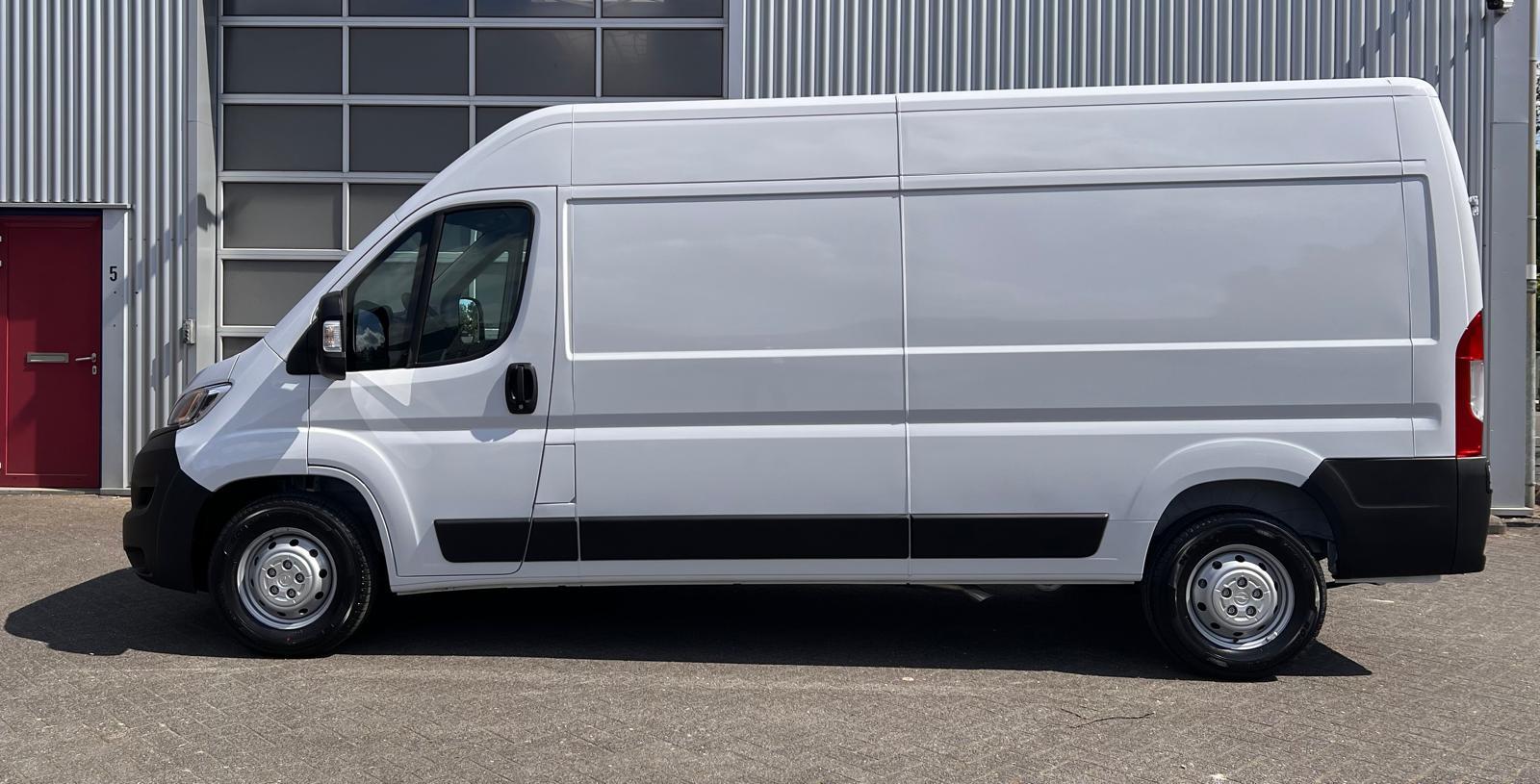 Opel Movano 2.2D 165 L3H2 3500 KG 2