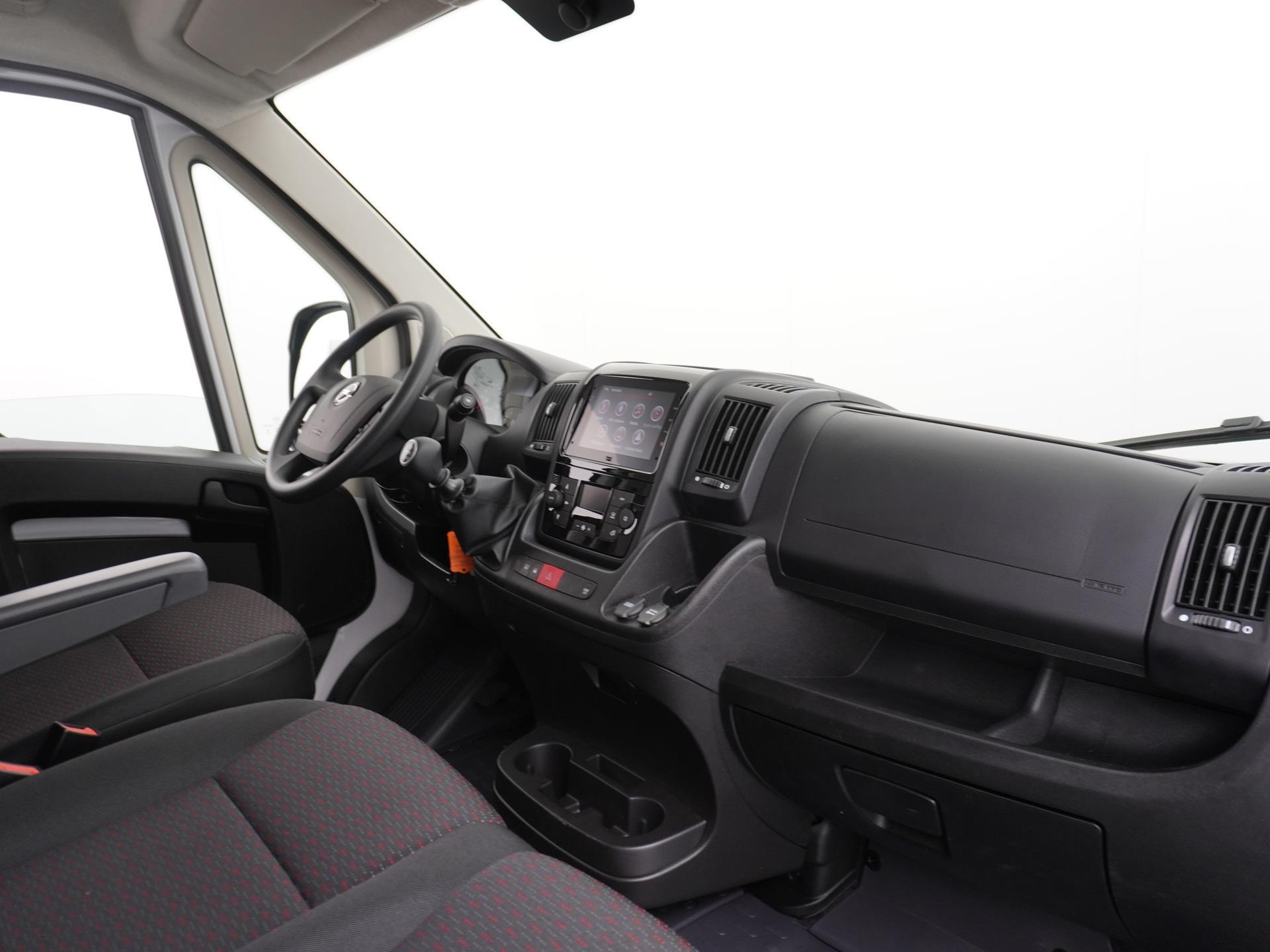 Opel Movano 2.2D 165 L3H2 3500 KG 23