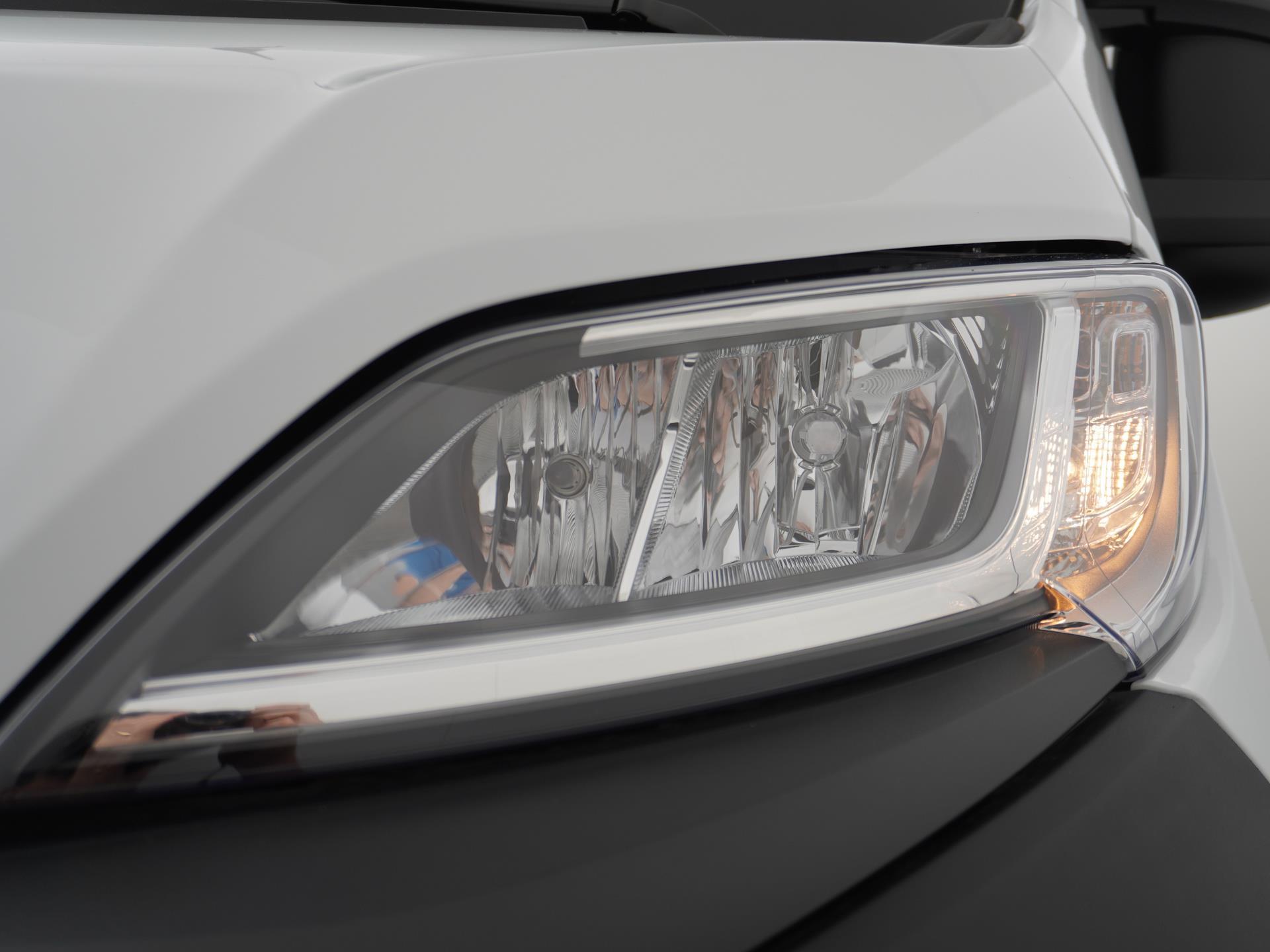 Opel Movano 2.2D 165 L3H2 3500 KG 7