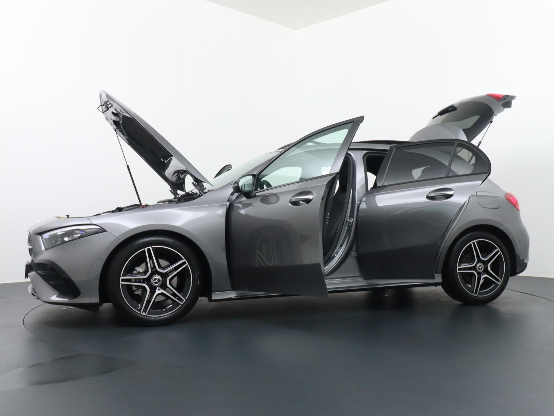 Mercedes-Benz A-Klasse 180 Star Edition AMG Line 13