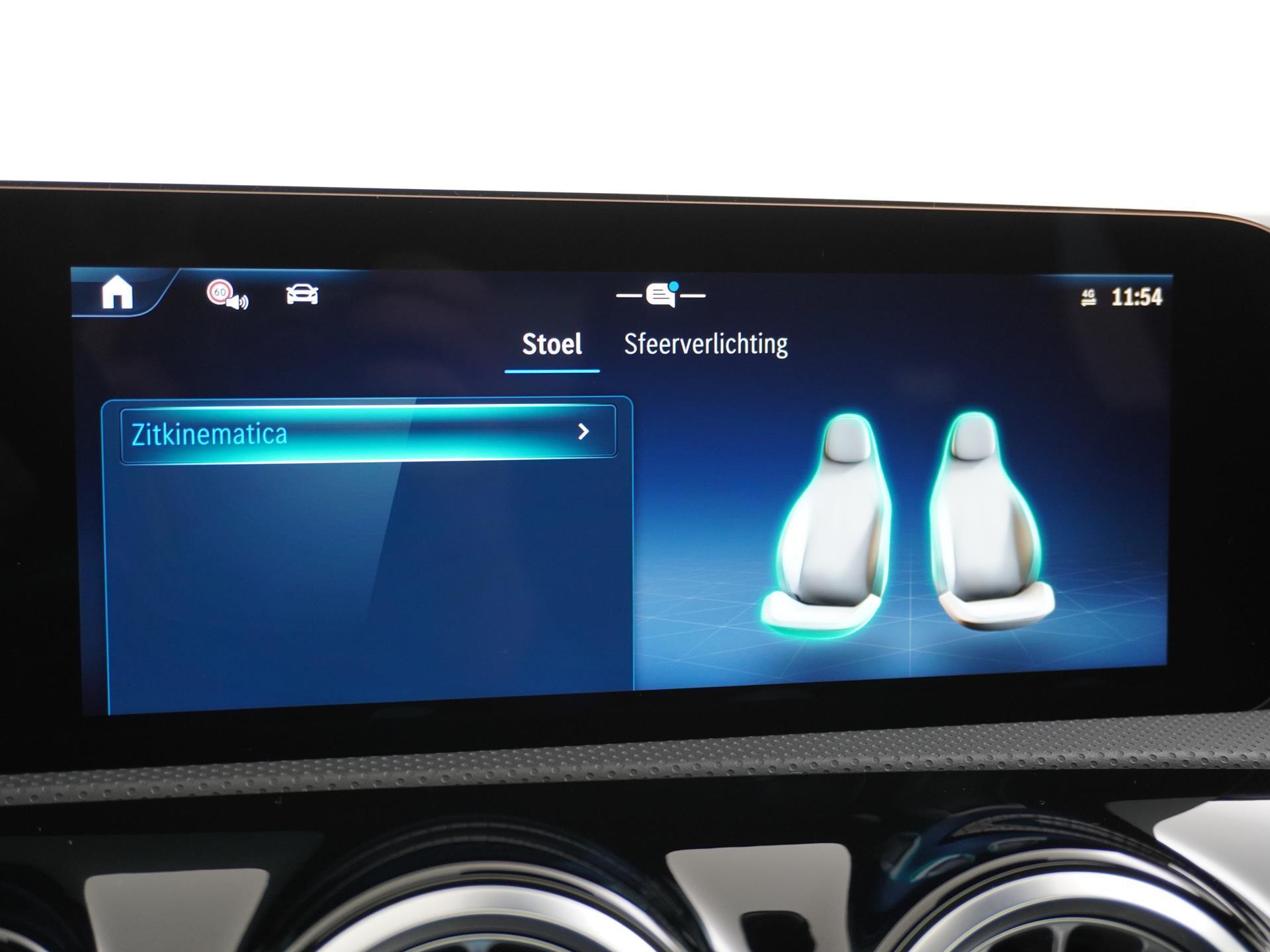 Mercedes-Benz A-Klasse 180 Star Edition AMG Line 41