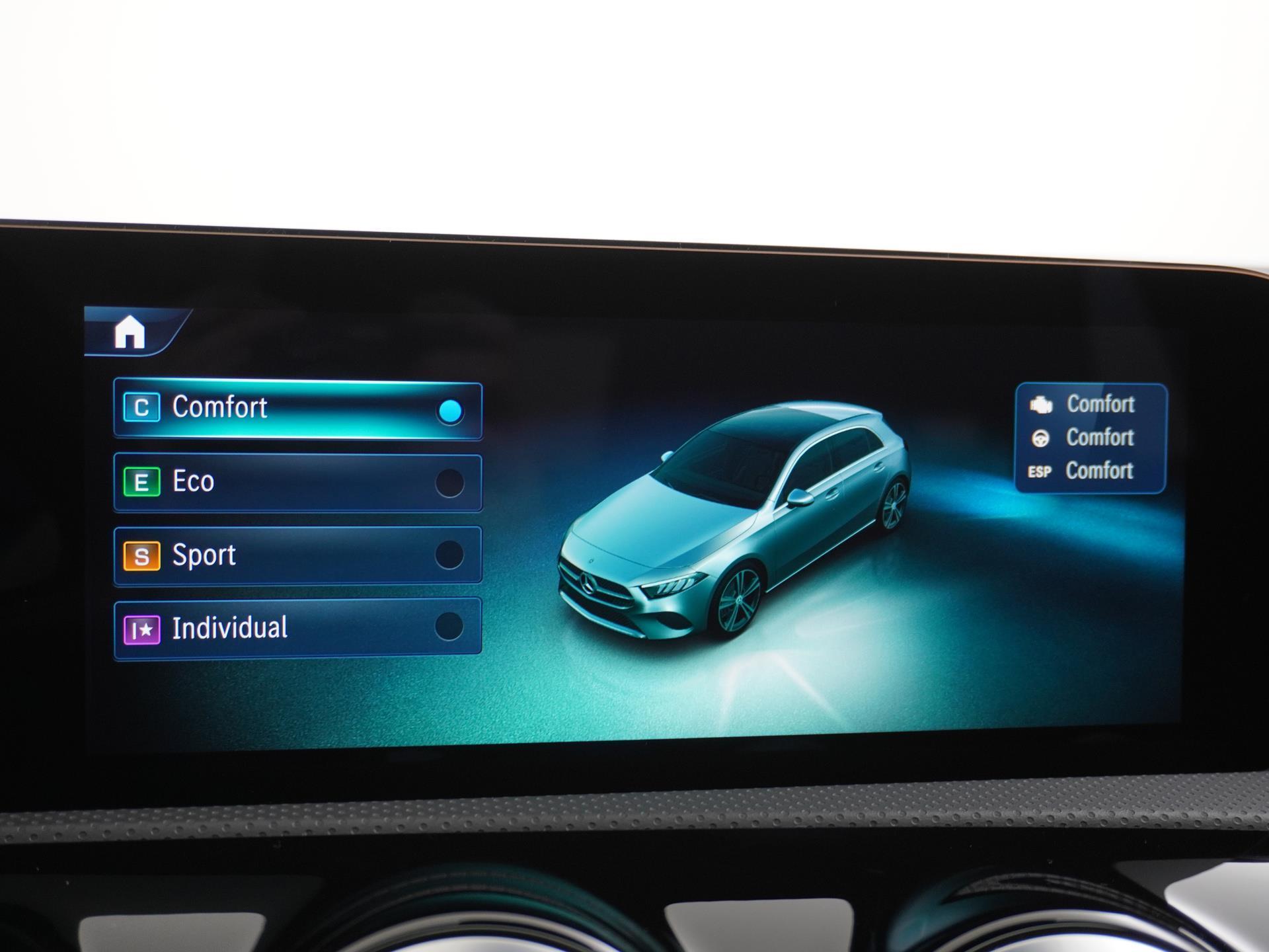 Mercedes-Benz A-Klasse 180 Star Edition AMG Line 46