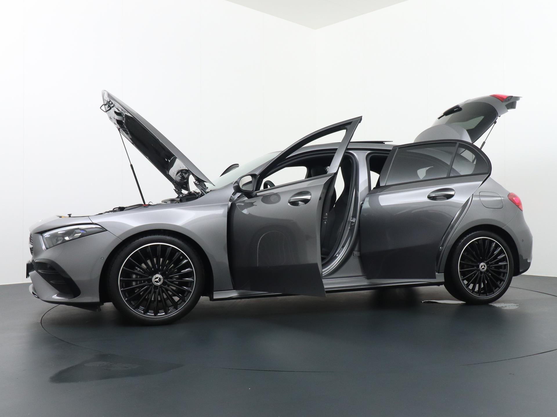 Mercedes-Benz A-Klasse 180 Star Edition AMG Line 14