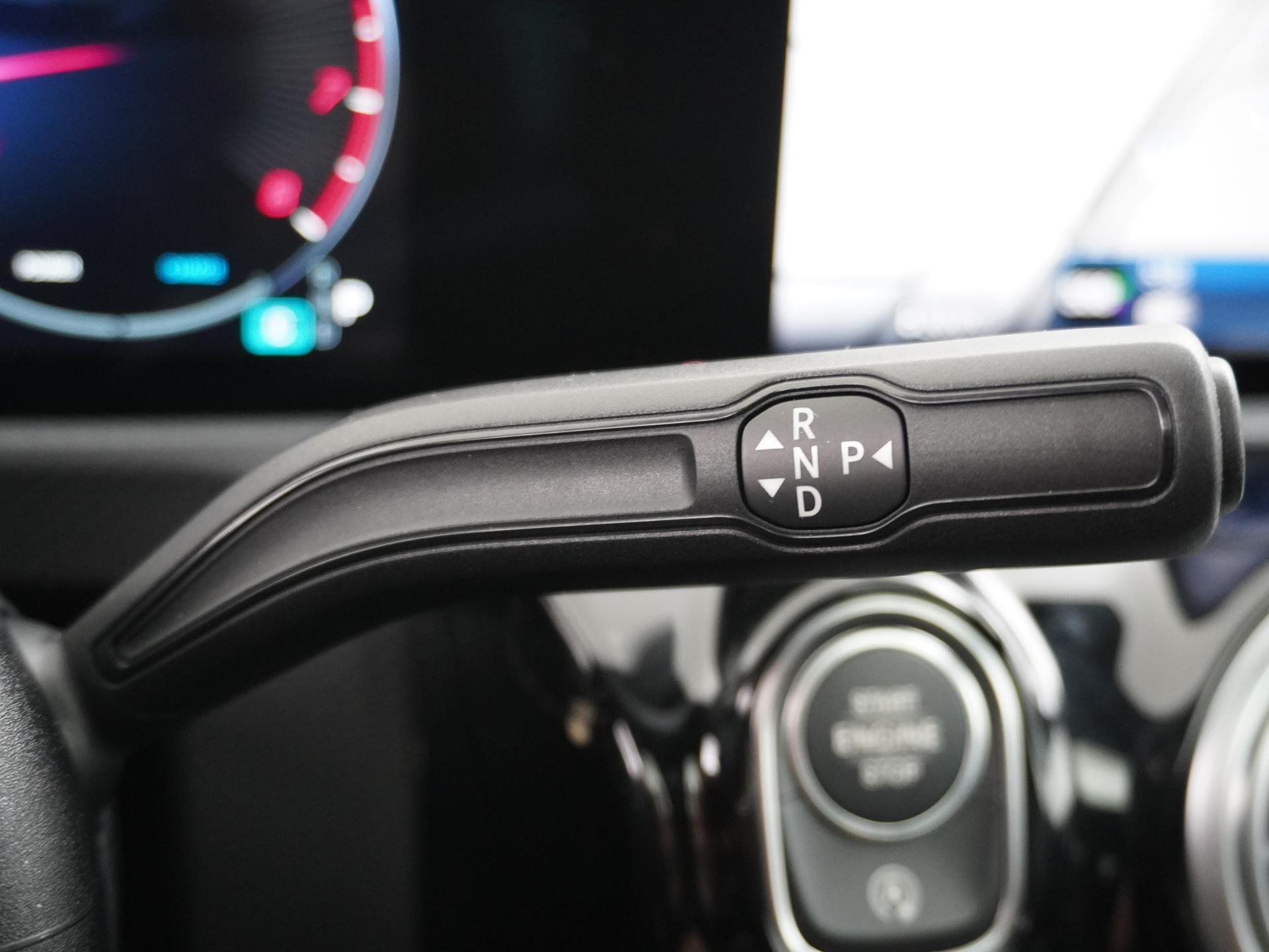 Mercedes-Benz A-Klasse 180 Star Edition AMG Line 31