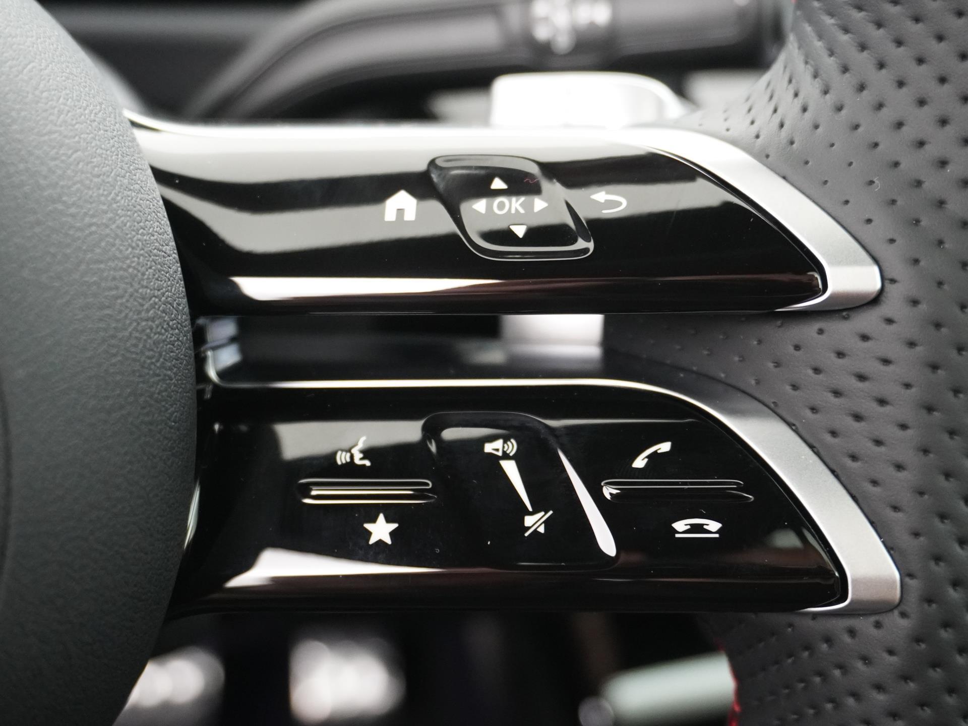 Mercedes-Benz A-Klasse 180 Star Edition AMG Line 33