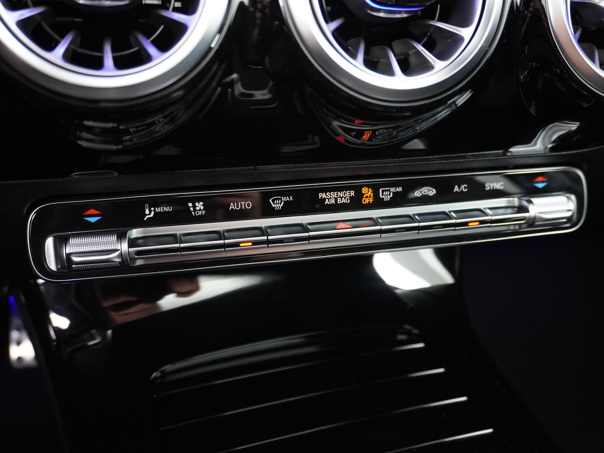 Mercedes-Benz A-Klasse 180 Star Edition AMG Line 45