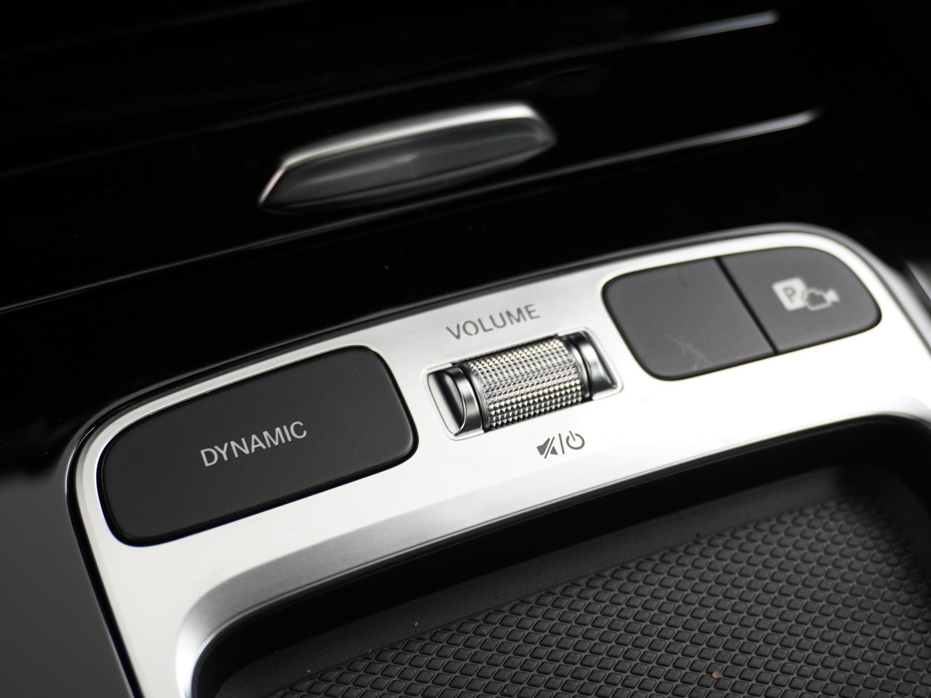 Mercedes-Benz A-Klasse 180 Star Edition AMG Line 46