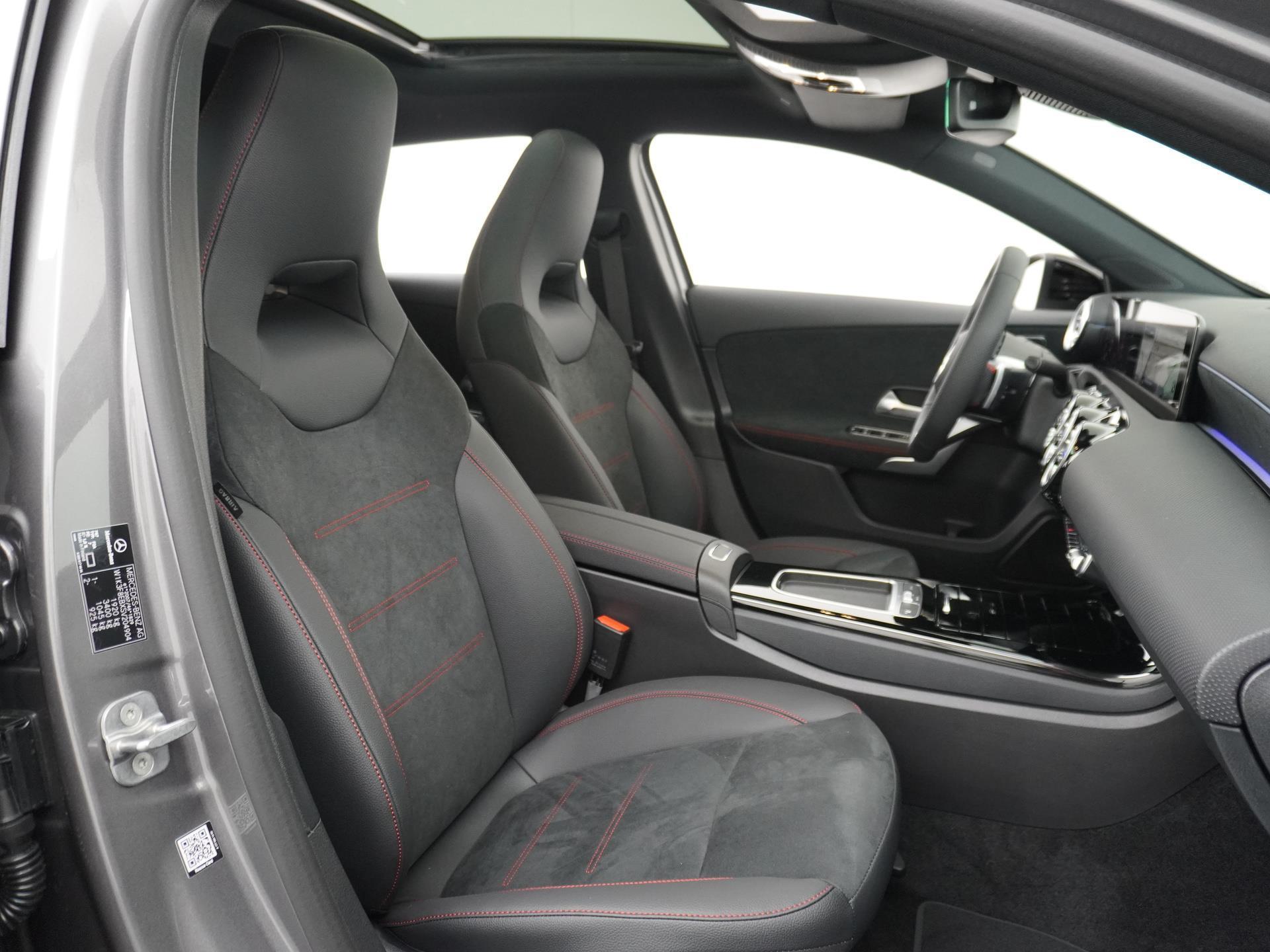 Mercedes-Benz A-Klasse 180 Star Edition AMG Line 47