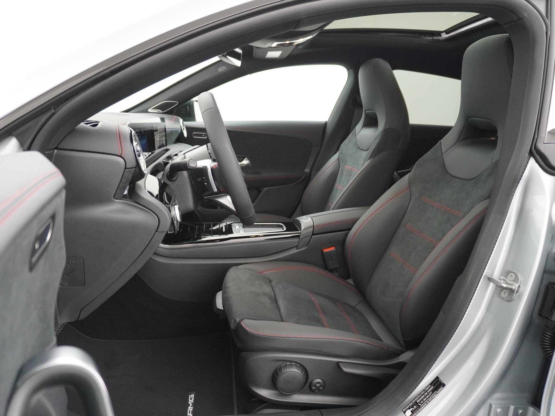 Mercedes-Benz CLA-Klasse Shooting Brake 180 Star Edition AMG Line 20