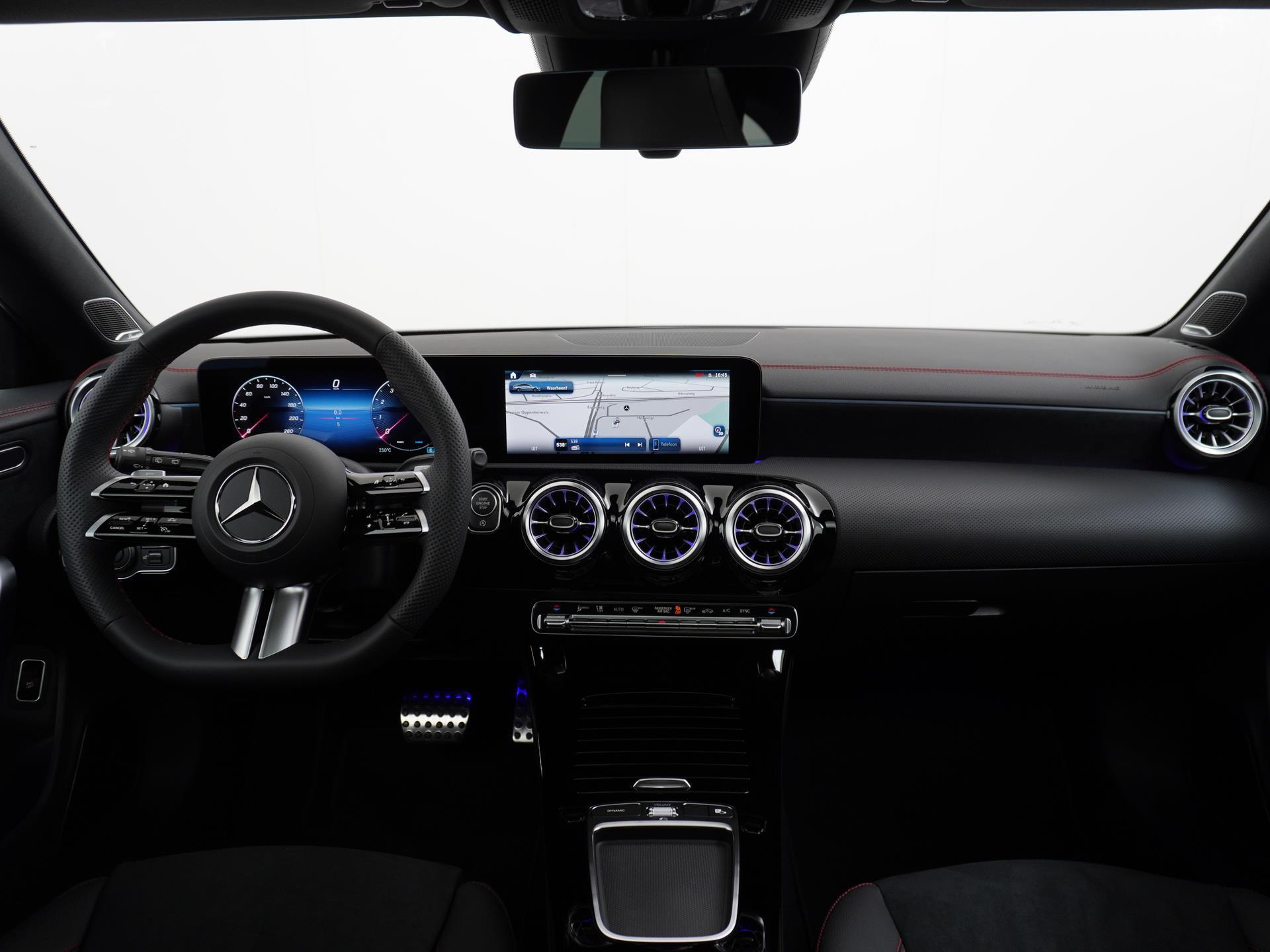 Mercedes-Benz CLA-Klasse Shooting Brake 180 Star Edition AMG Line 23