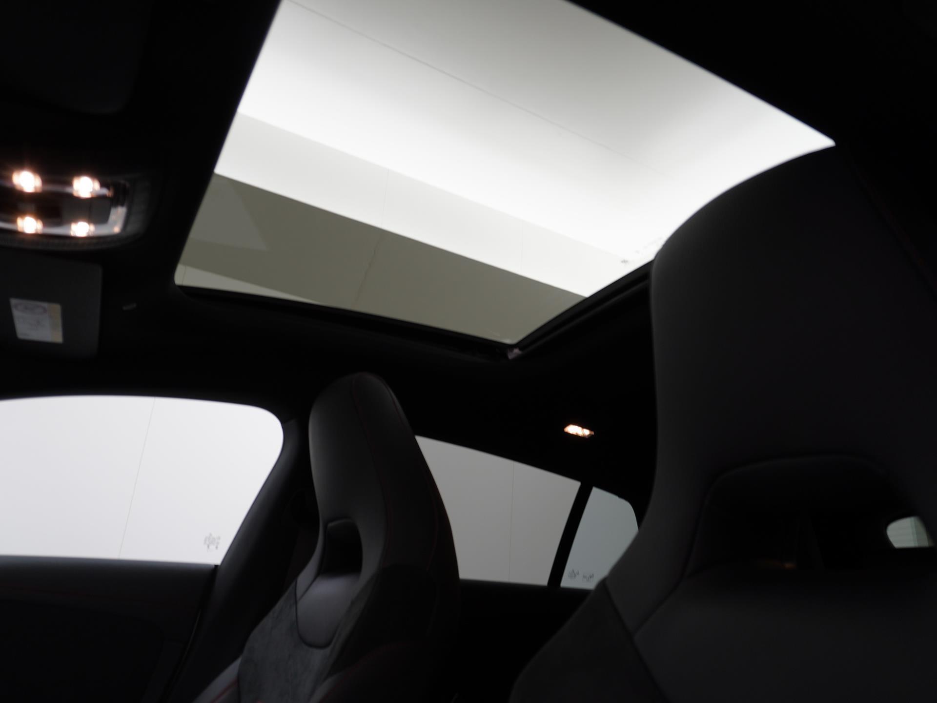 Mercedes-Benz CLA-Klasse Shooting Brake 180 Star Edition AMG Line 3