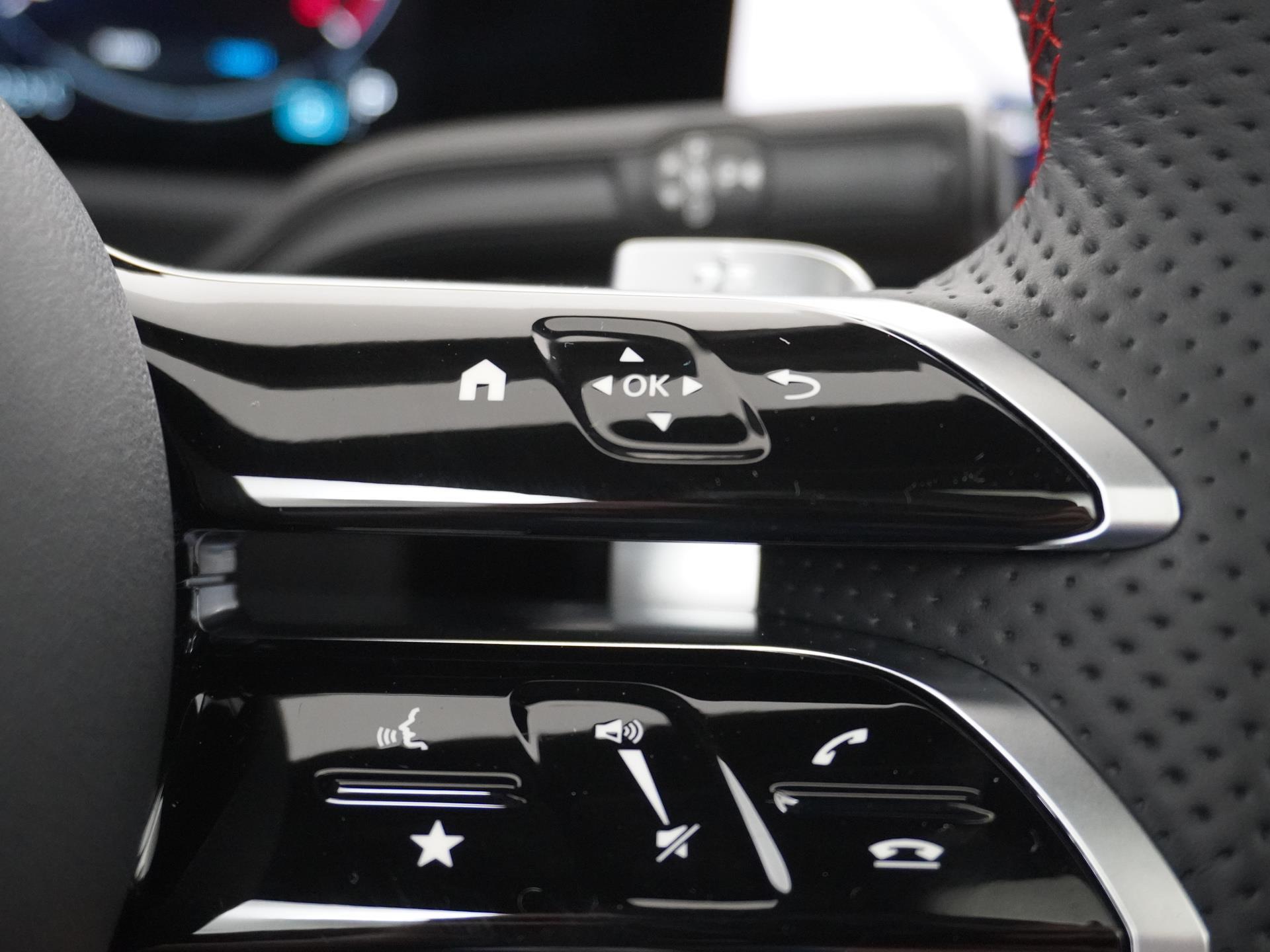 Mercedes-Benz CLA-Klasse Shooting Brake 180 Star Edition AMG Line 31