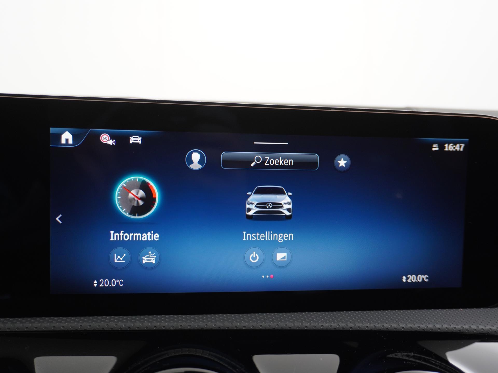 Mercedes-Benz CLA-Klasse Shooting Brake 180 Star Edition AMG Line 35