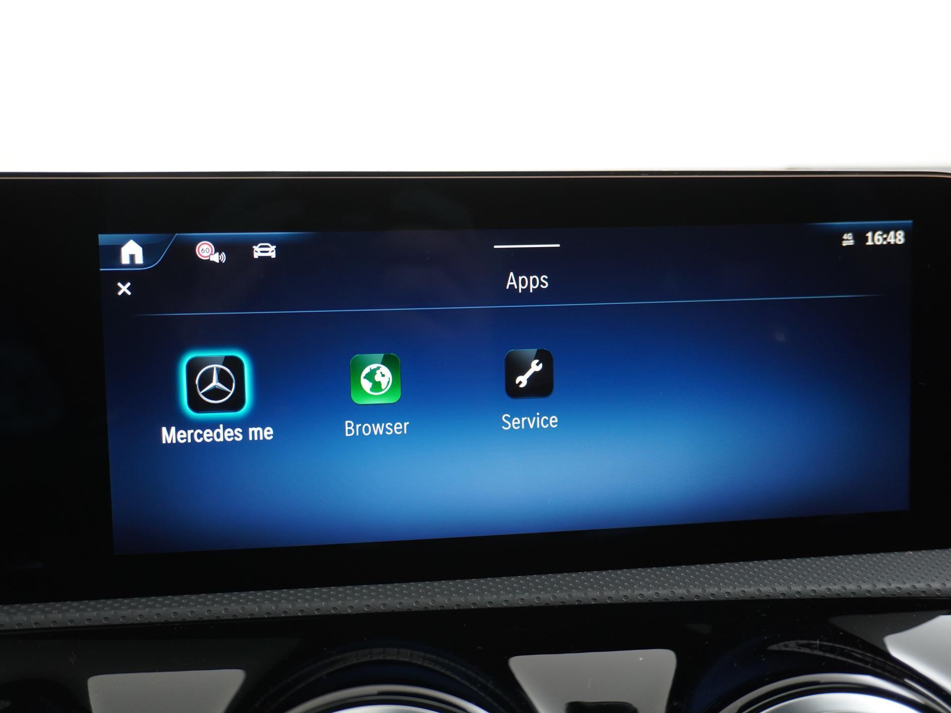 Mercedes-Benz CLA-Klasse Shooting Brake 180 Star Edition AMG Line 42