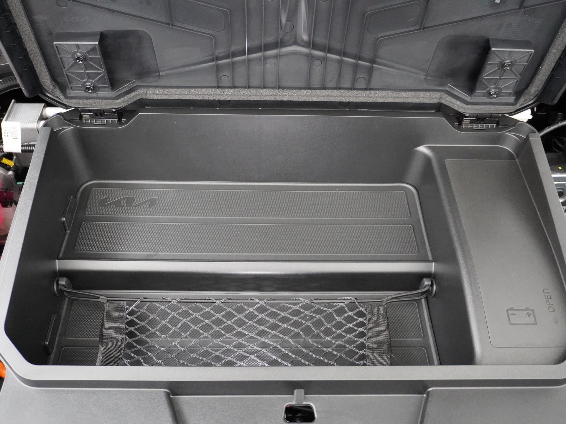 Kia Niro EV 64.8 kWh 10