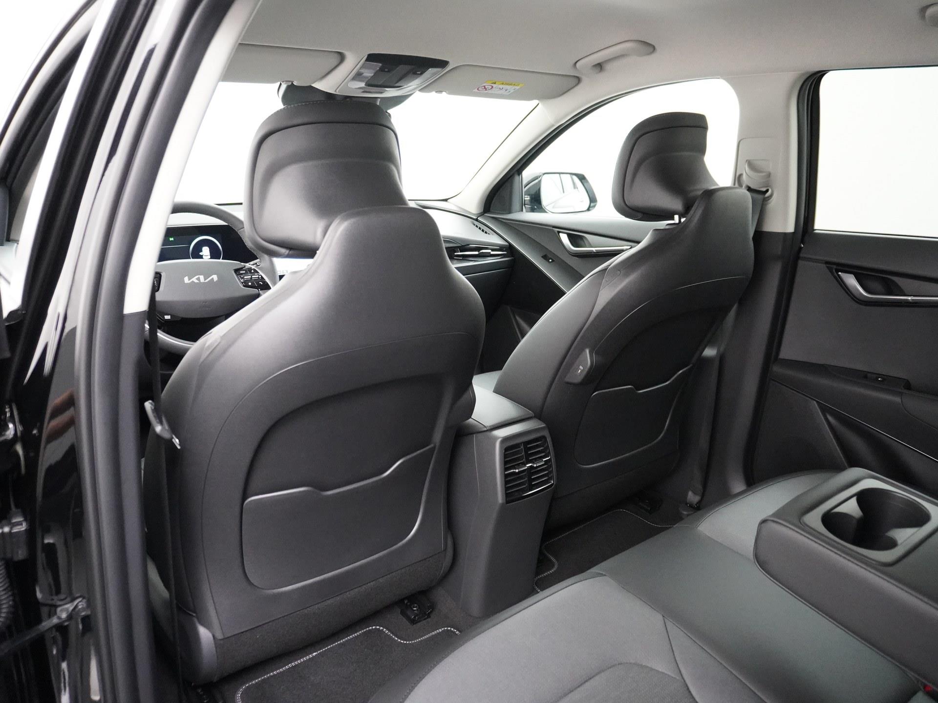 Kia Niro EV 64.8 kWh 14