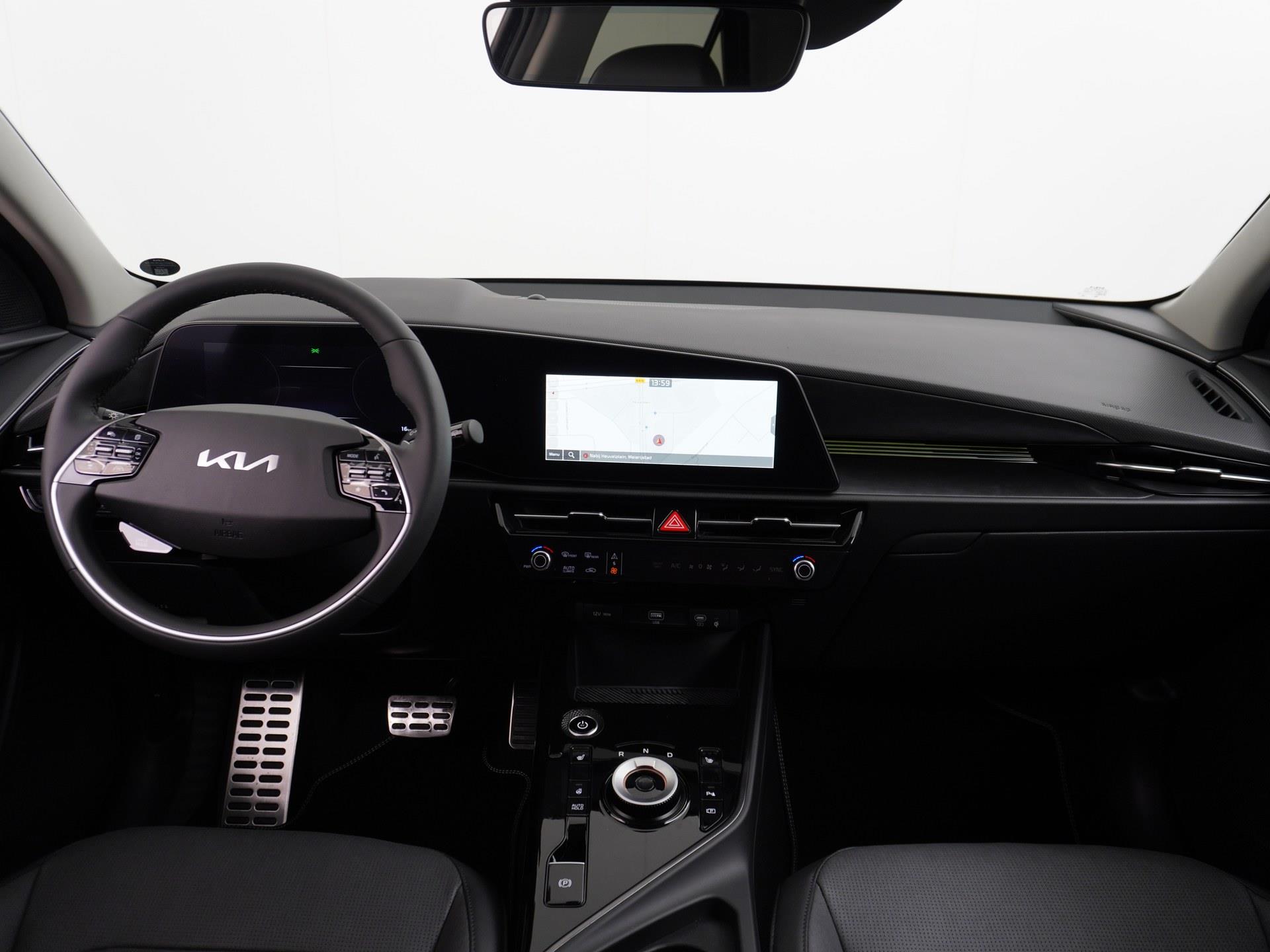 Kia Niro EV 64.8 kWh 16