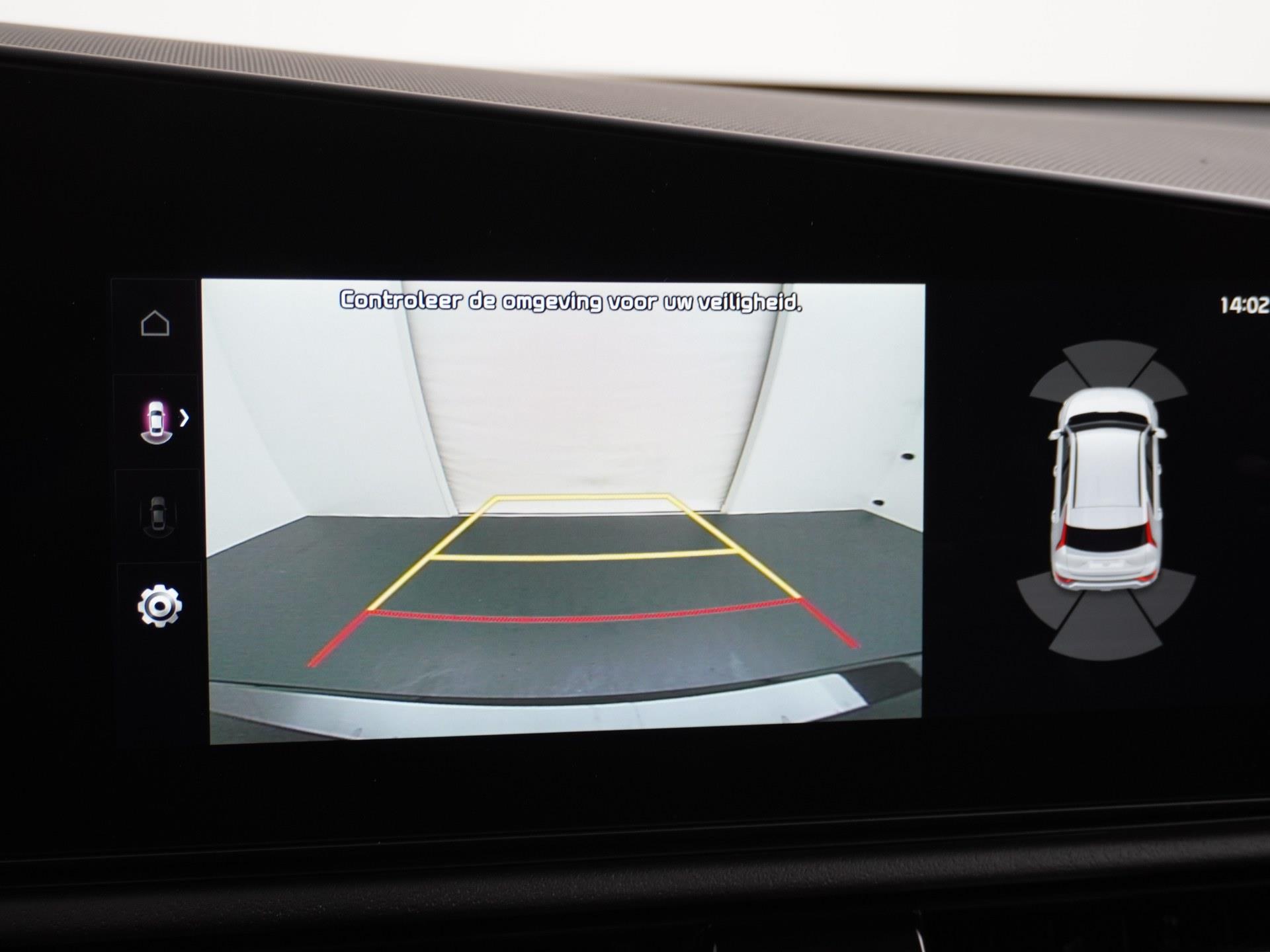 Kia Niro EV 64.8 kWh 33