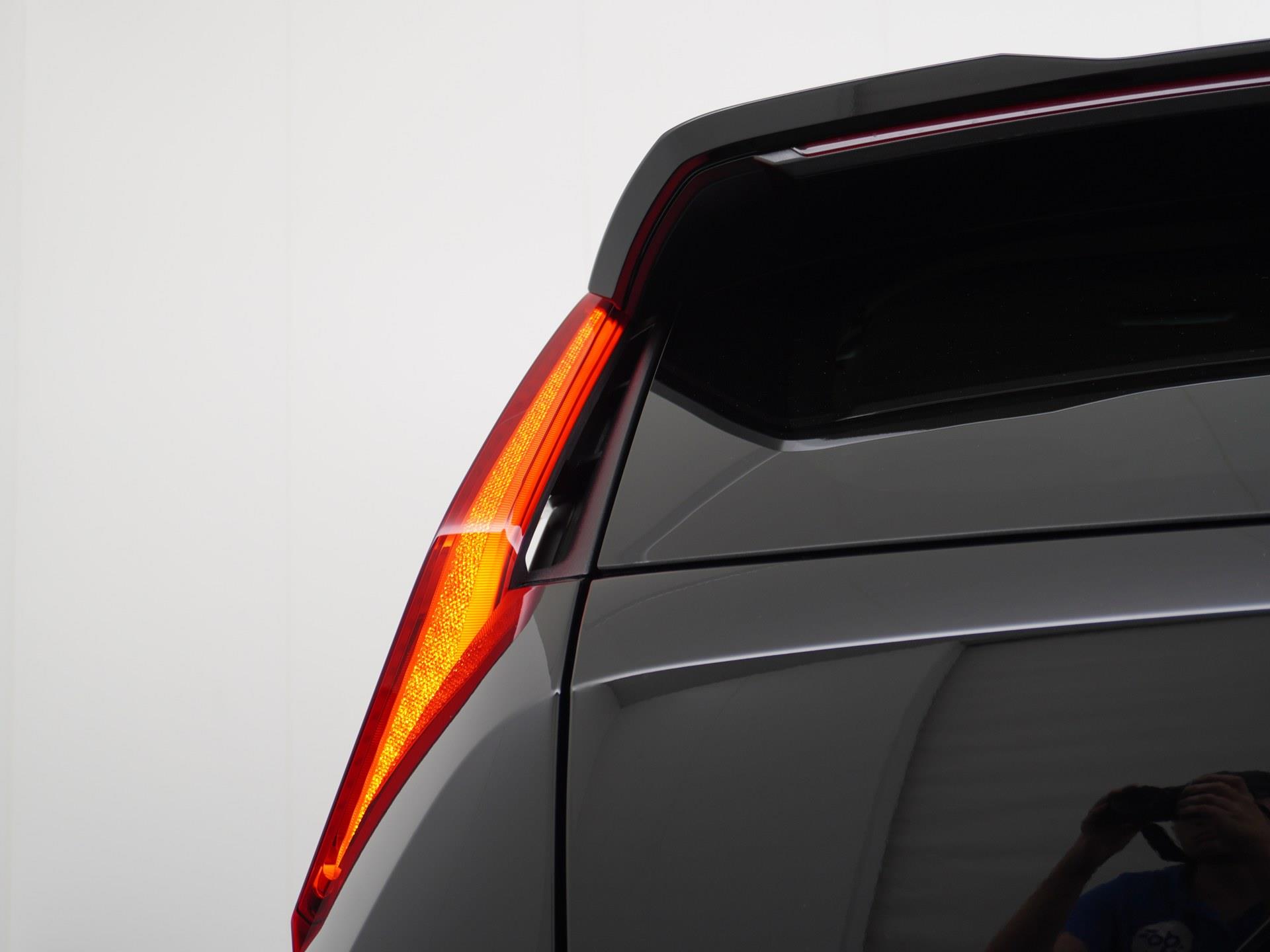 Kia Niro EV 64.8 kWh 4