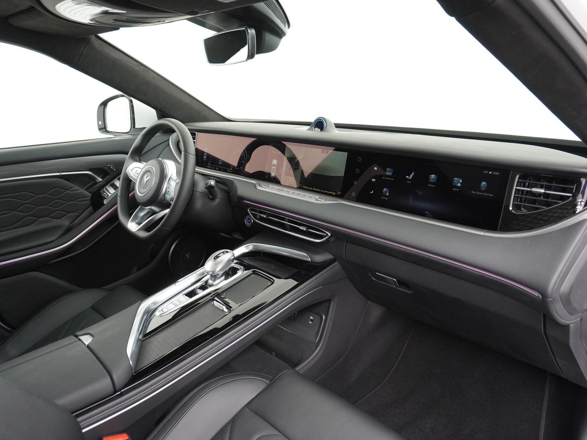 VOYAH Free 4WD 106 kWh Accu 57