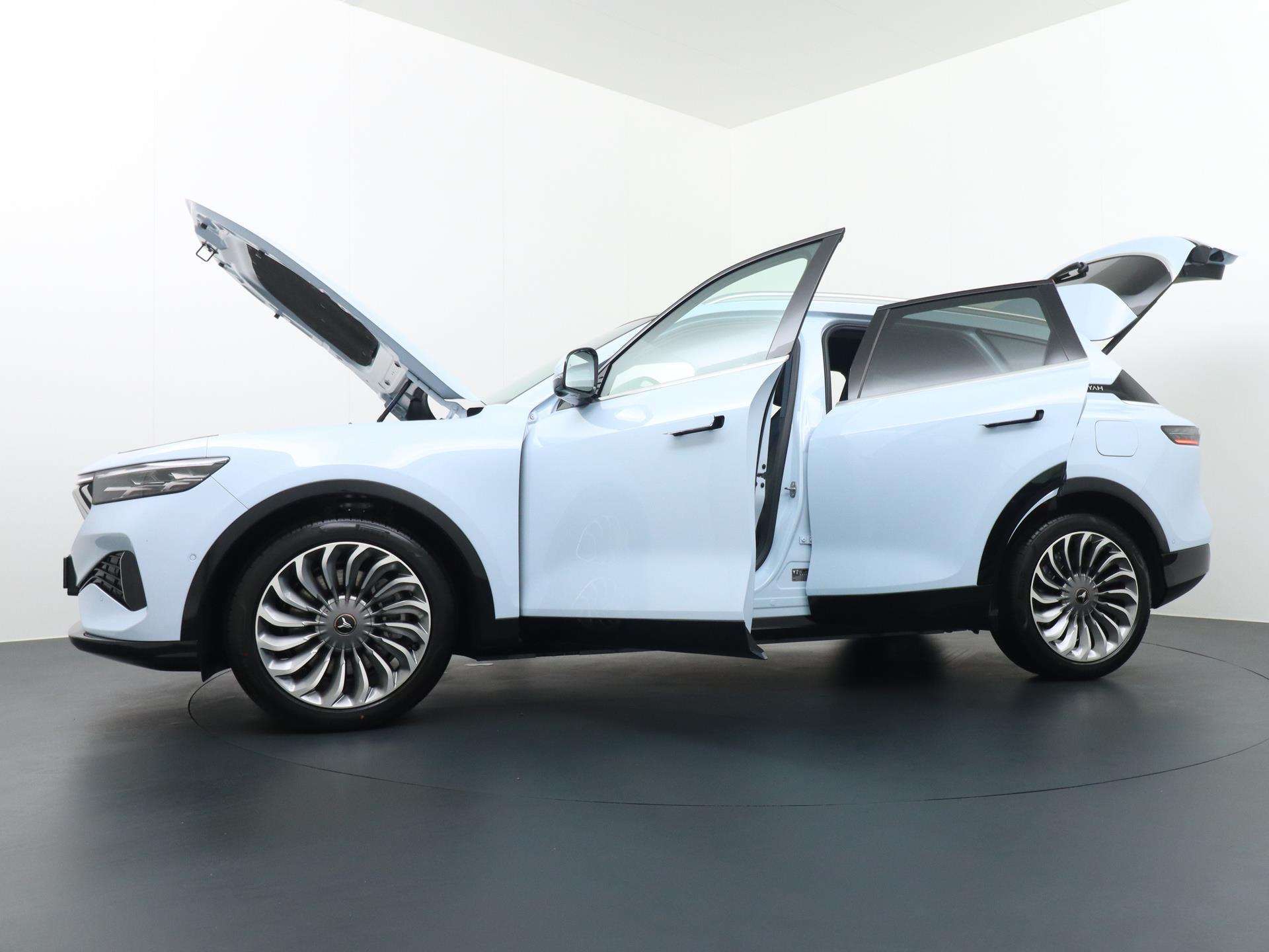 VOYAH Free 4WD 106 kWh Accu 10