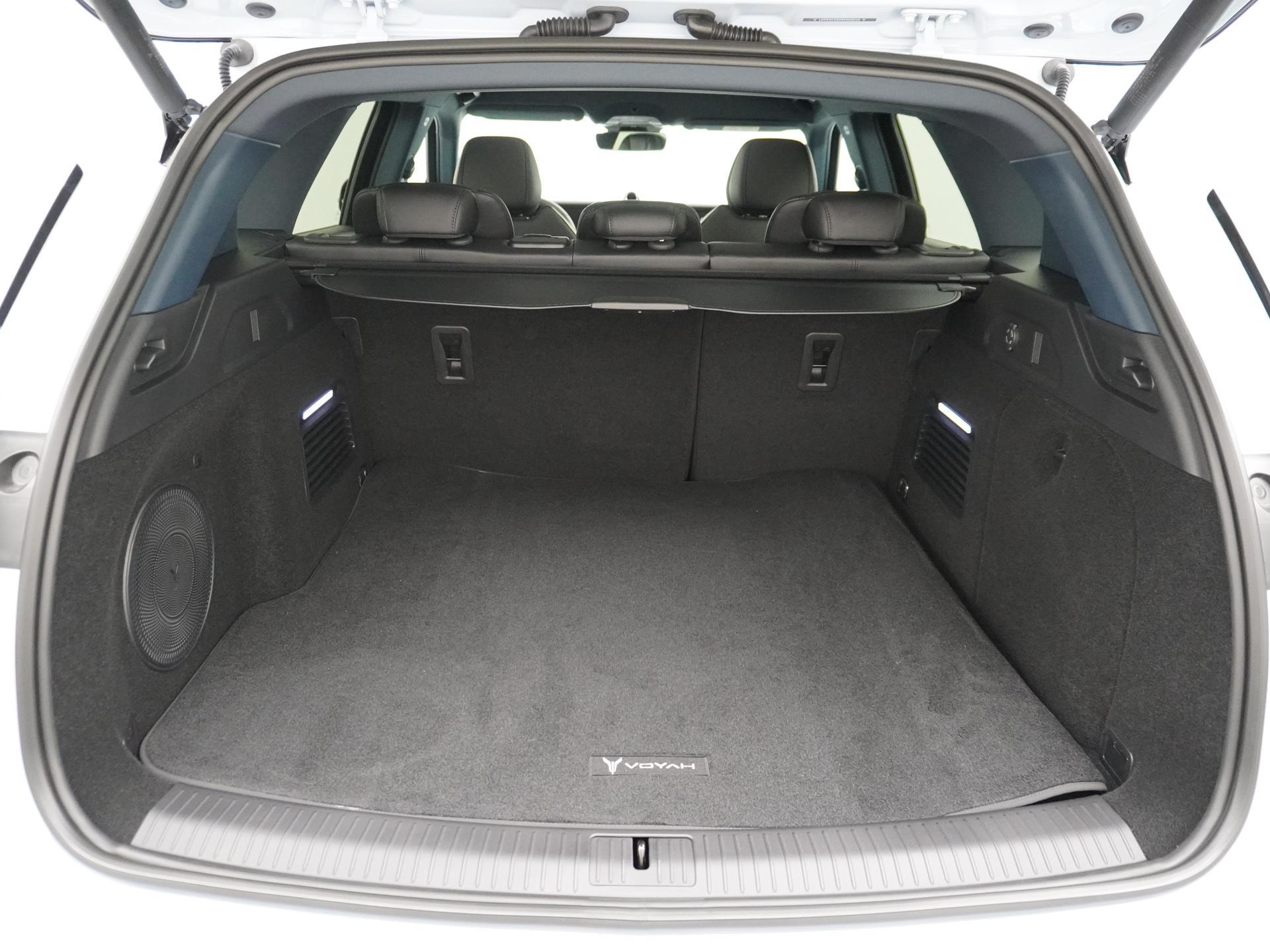 VOYAH Free 4WD 106 kWh Accu 12