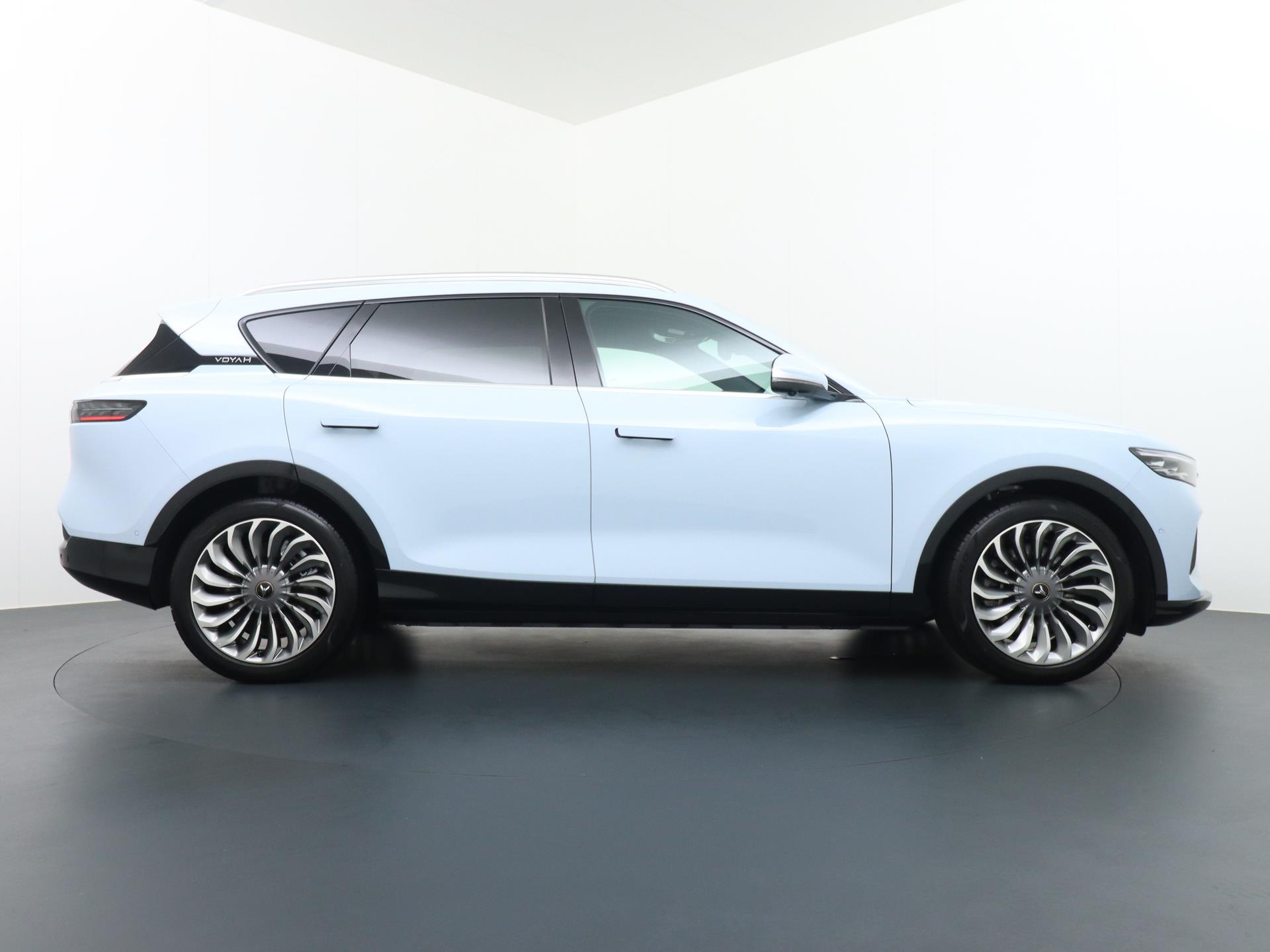 VOYAH Free 4WD 106 kWh Accu 5