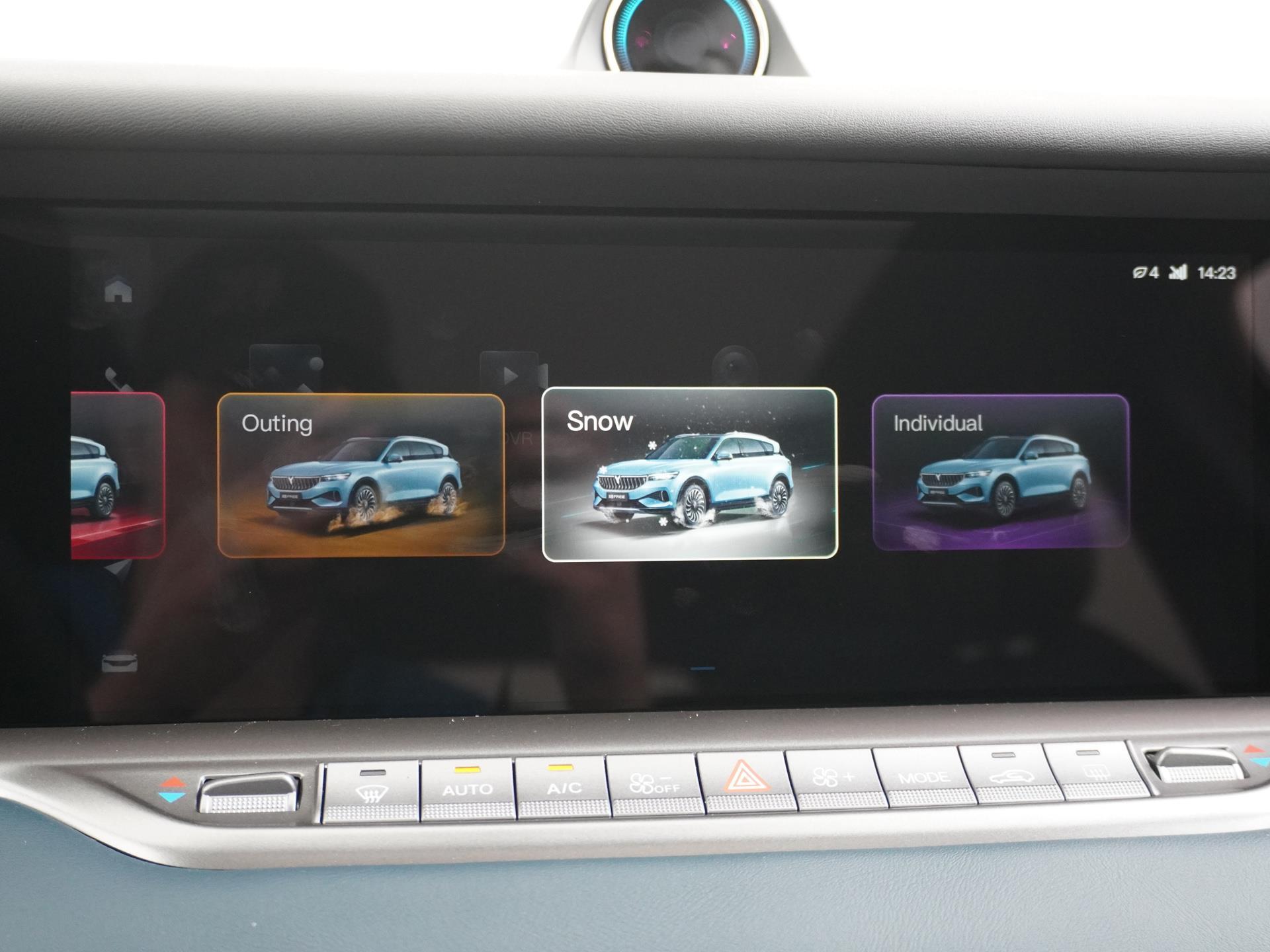 VOYAH Free 4WD 106 kWh Accu 51