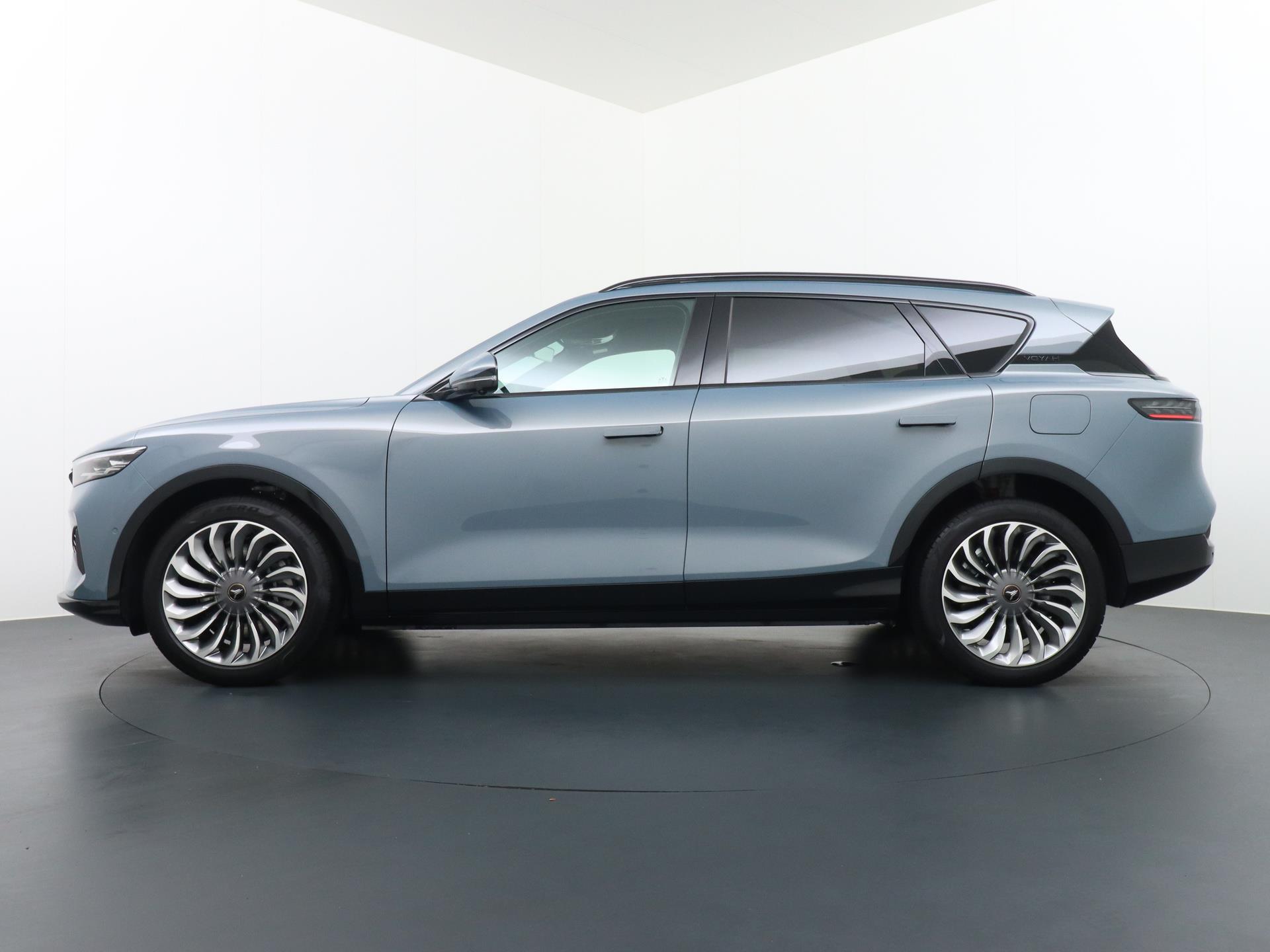 VOYAH Free 4WD 106 kWh Accu 1