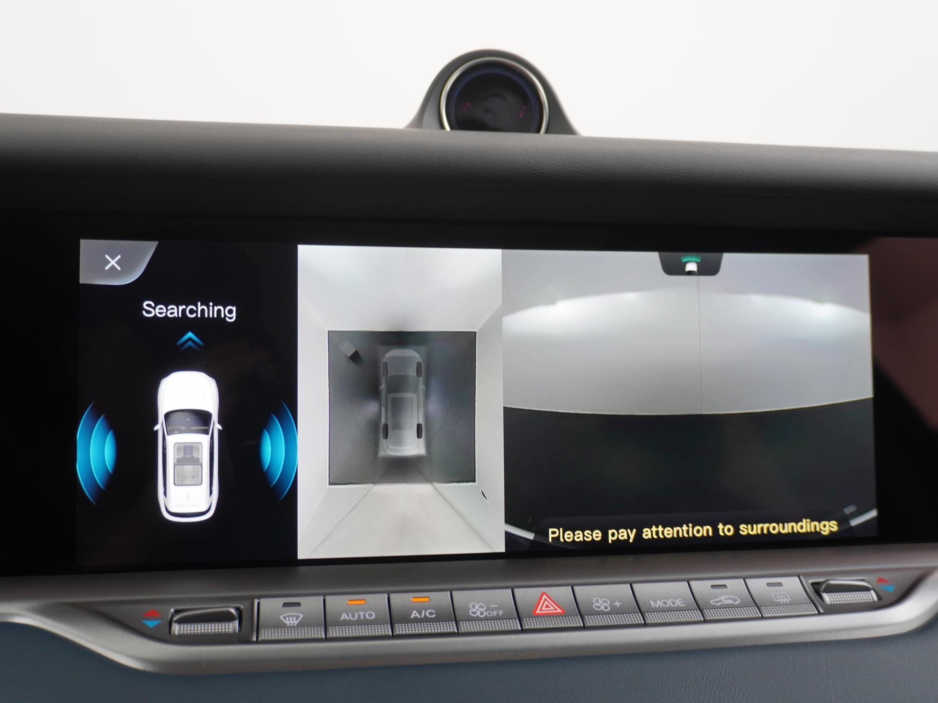 VOYAH Free 4WD 106 kWh Accu 52