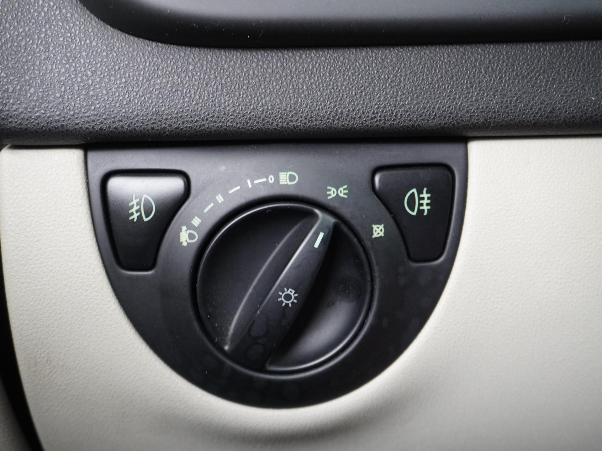 Saab 9-3 Cabrio 1.8t Vector 17