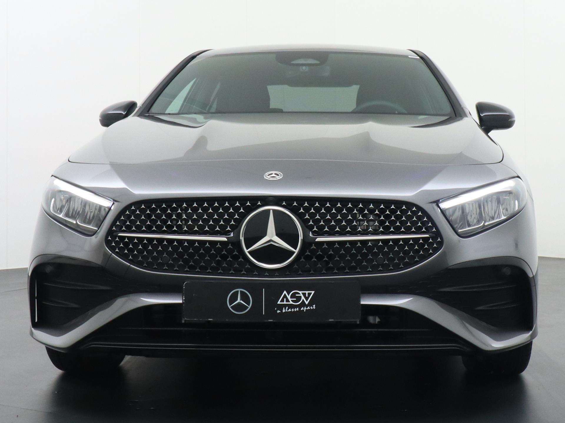 Mercedes-Benz A-Klasse 250 e Star Edition AMG Line 12