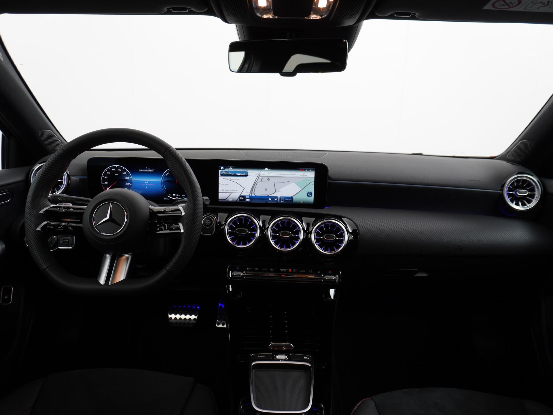 Mercedes-Benz A-Klasse 250 e Star Edition AMG Line 24