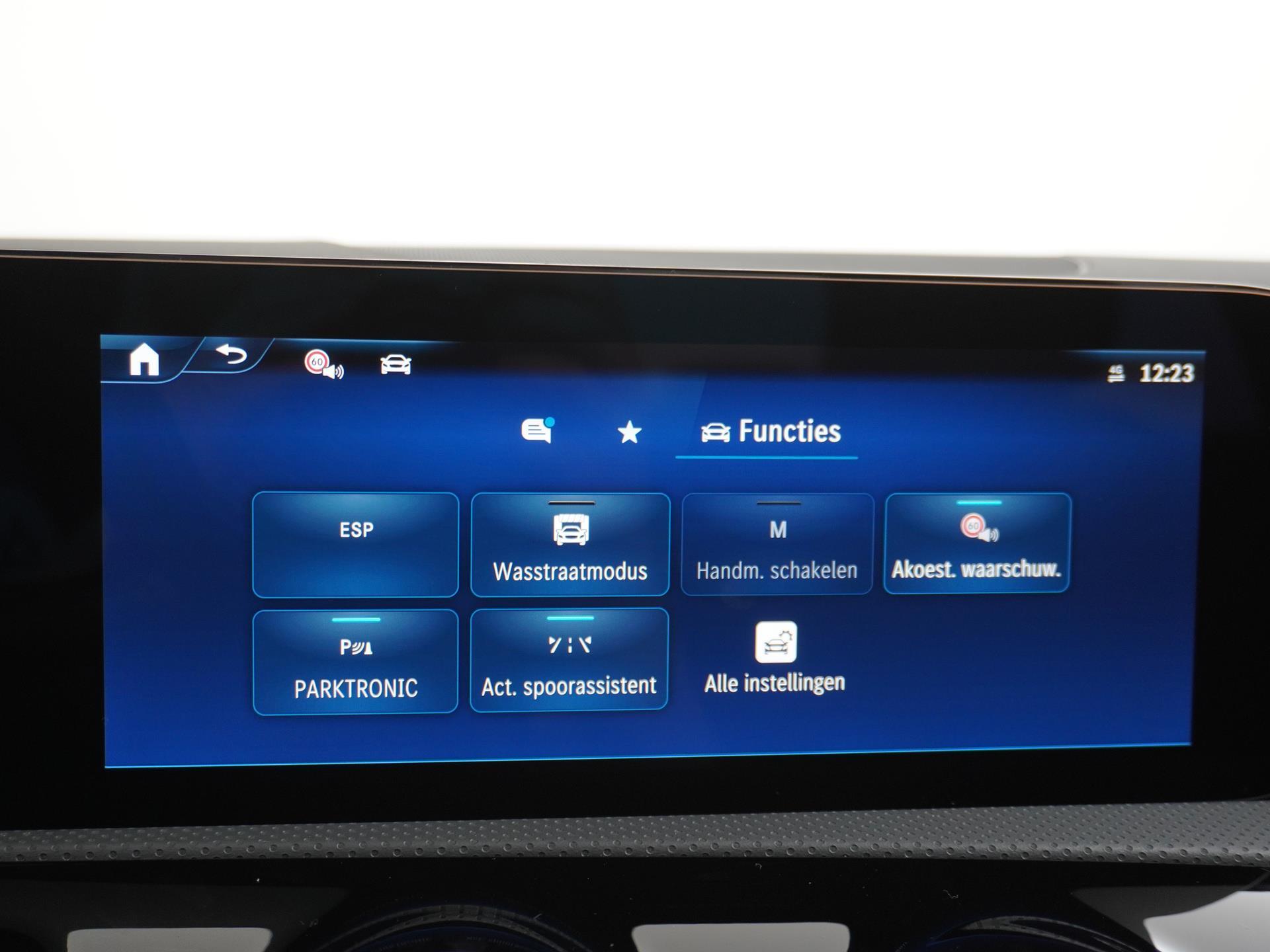 Mercedes-Benz A-Klasse 250 e Star Edition AMG Line 45