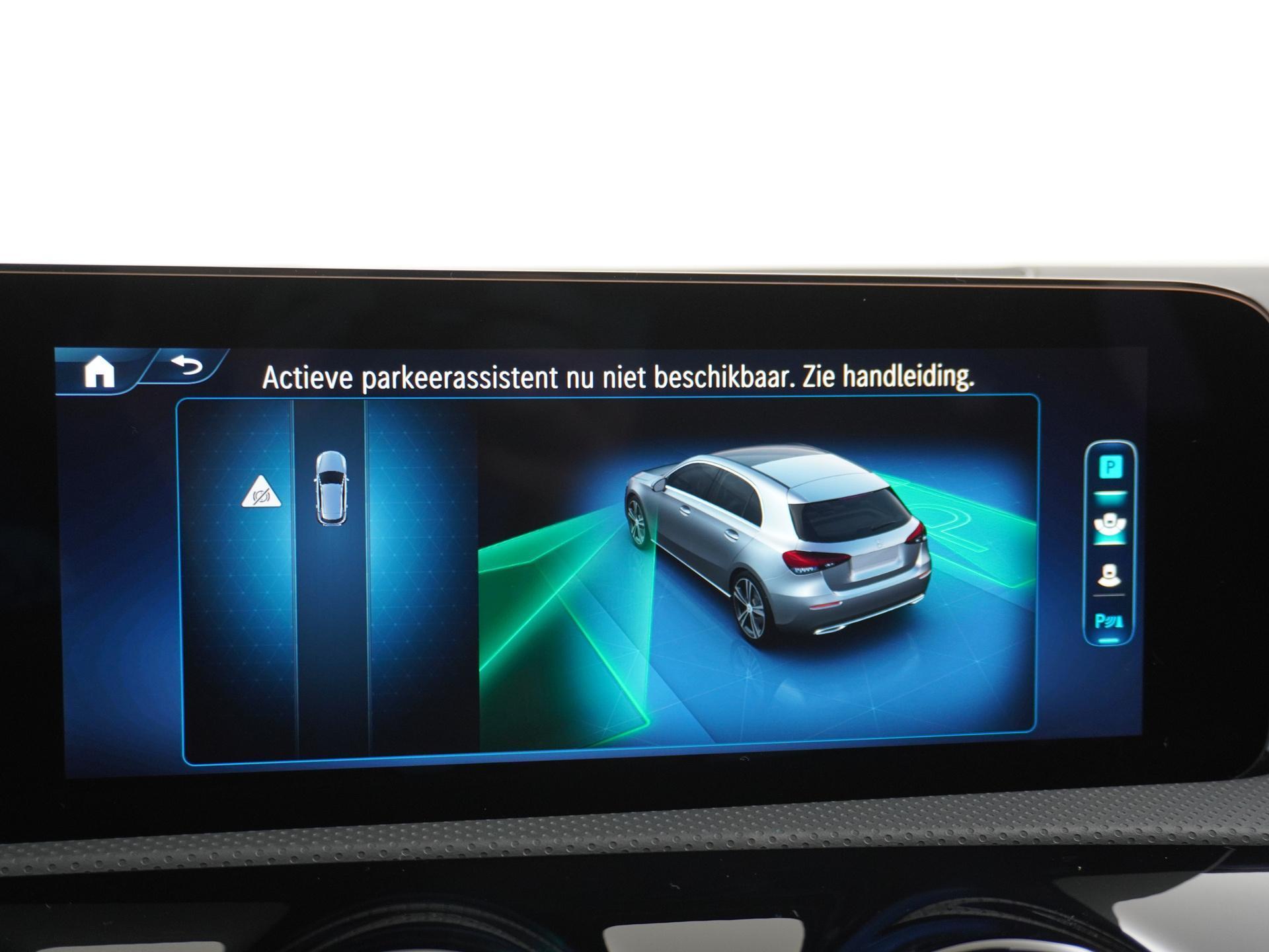 Mercedes-Benz A-Klasse 180 Star Edition AMG Line 46