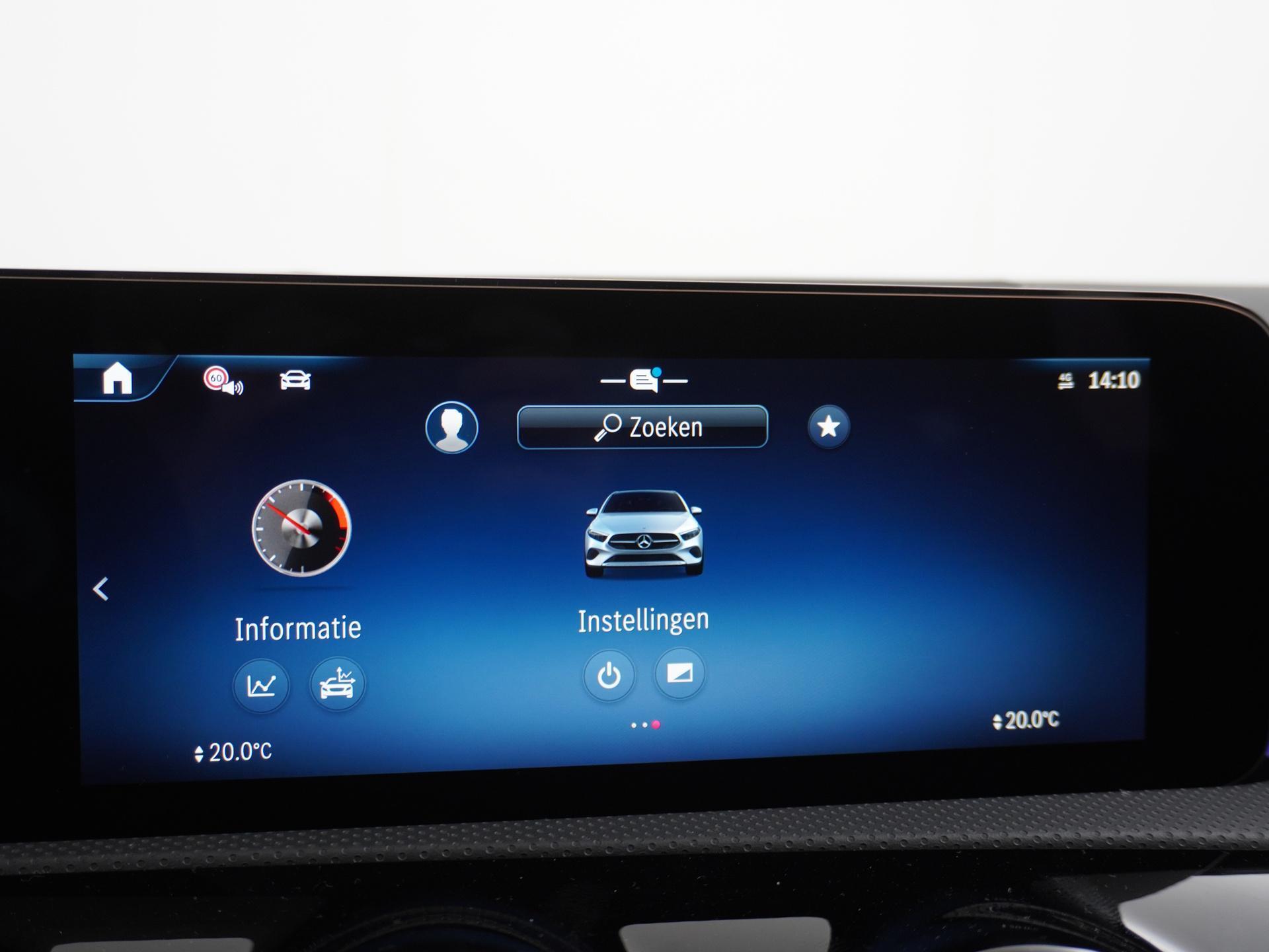 Mercedes-Benz A-Klasse 180 Star Edition AMG Line 35