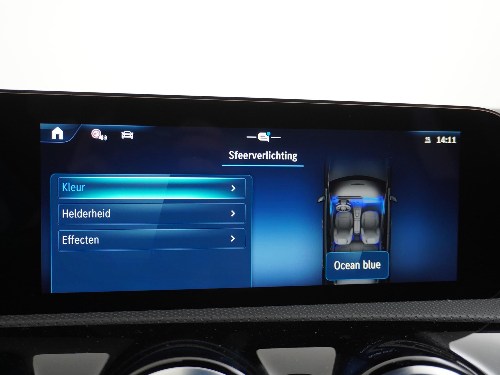 Mercedes-Benz A-Klasse 180 Star Edition AMG Line 41